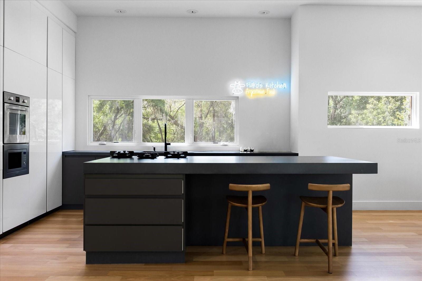 Image 35 of 48 For 3807 Semoran Boulevard