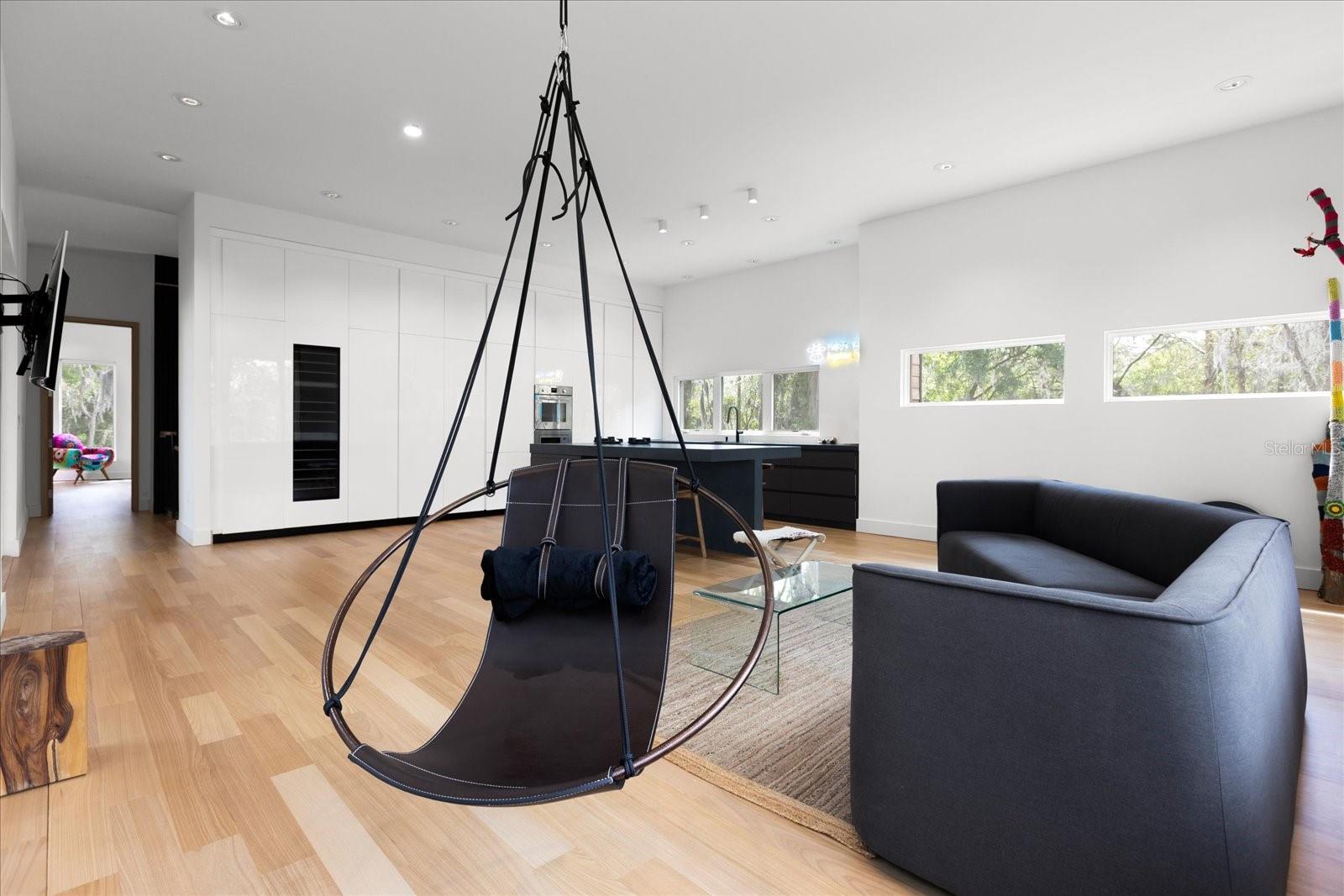 Image 46 of 48 For 3807 Semoran Boulevard