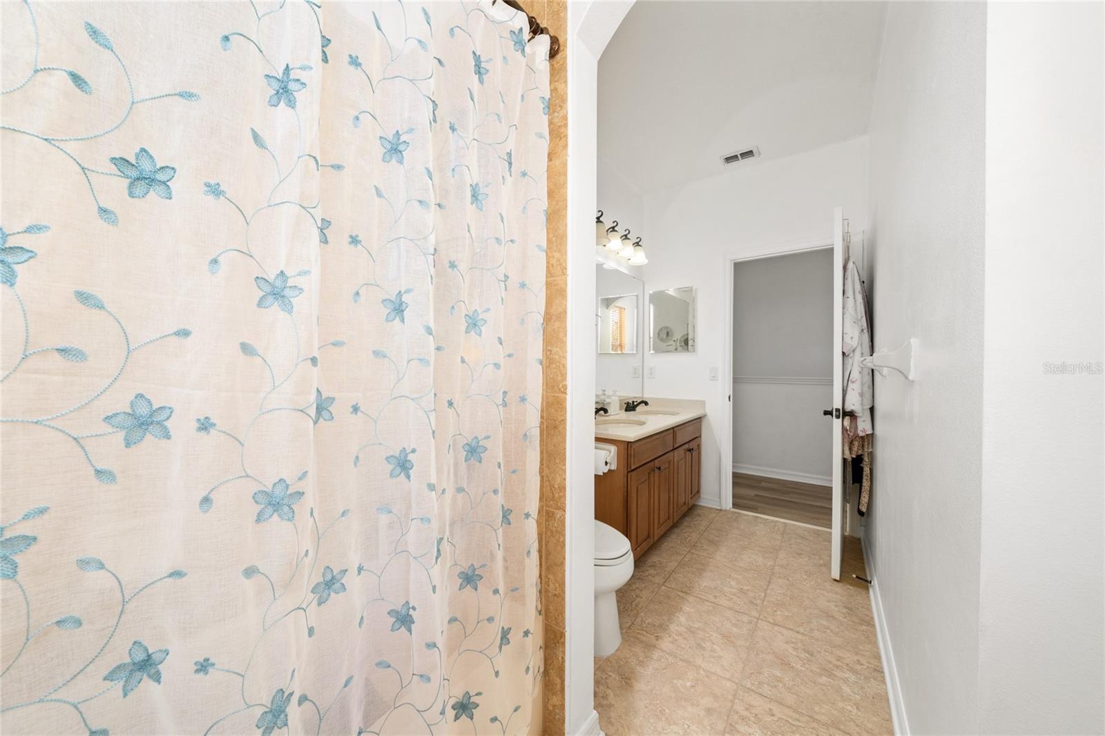 Image 30 of 48 For 14200 Oasis Cove Boulevard 3301