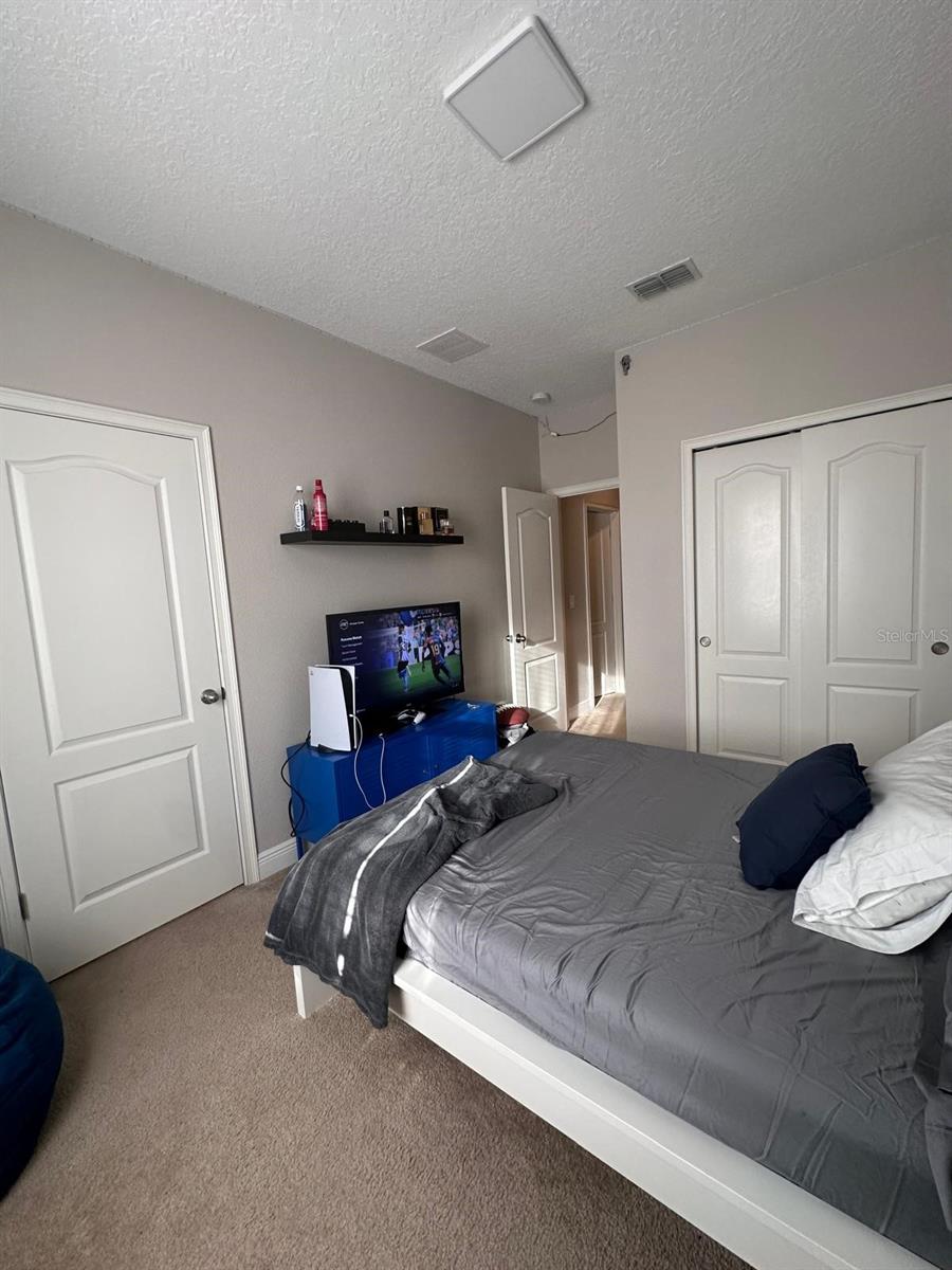 Image 18 of 22 For 15501 Honeybell Drive