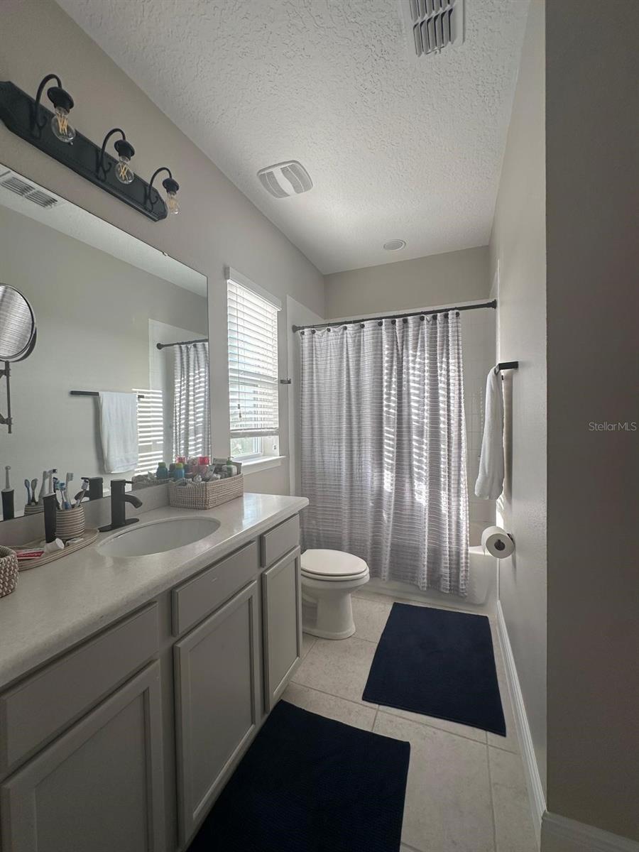 Image 19 of 22 For 15501 Honeybell Drive