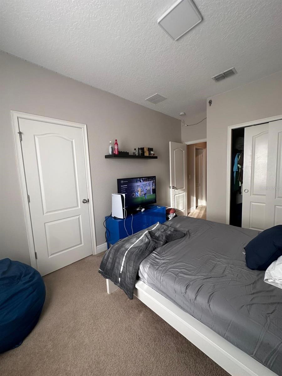 Image 20 of 22 For 15501 Honeybell Drive