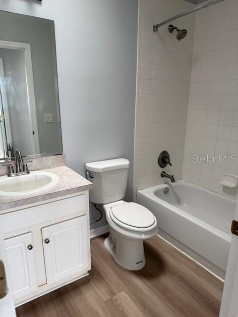 Image 16 of 20 For 10220 Andover Point Circle