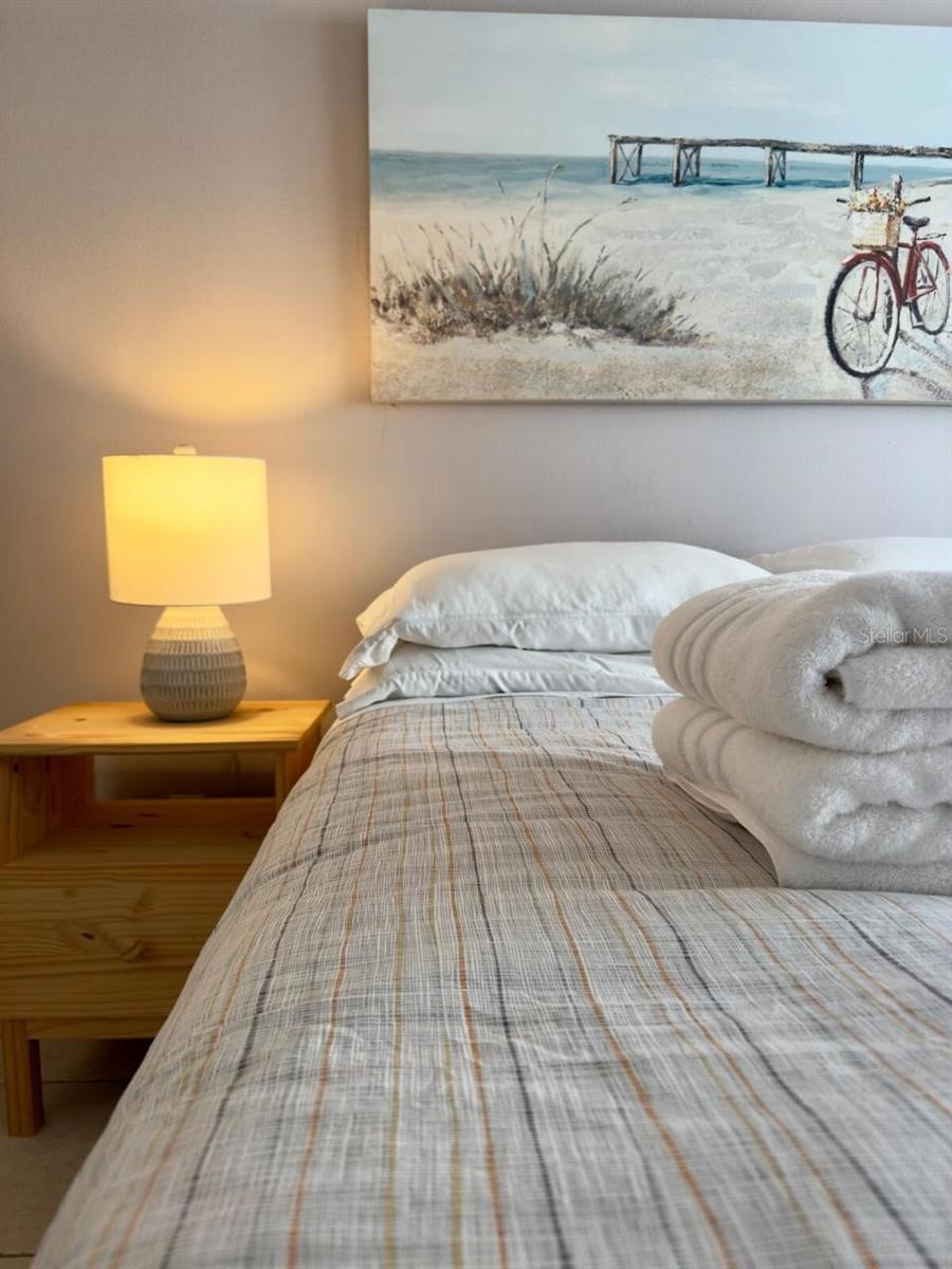 Image 3 of 4 For 5946 Petunia Lane Lane