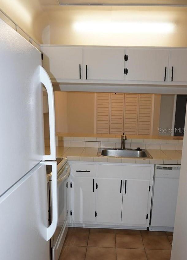 Image 24 of 24 For 5219 Via Hacienda Circle B209