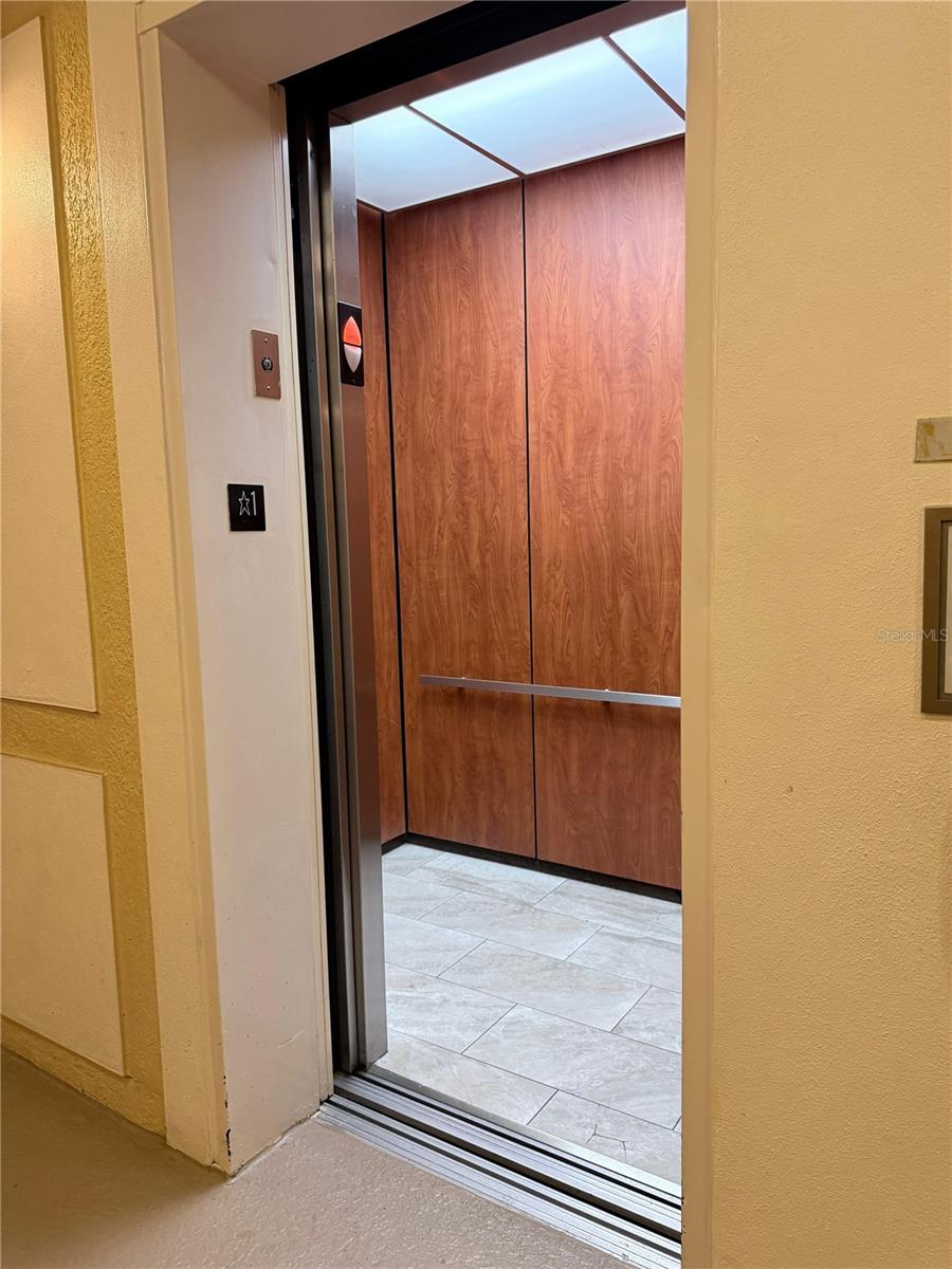 Image 5 of 31 For 3338 Robert Trent Jones Drive 20104