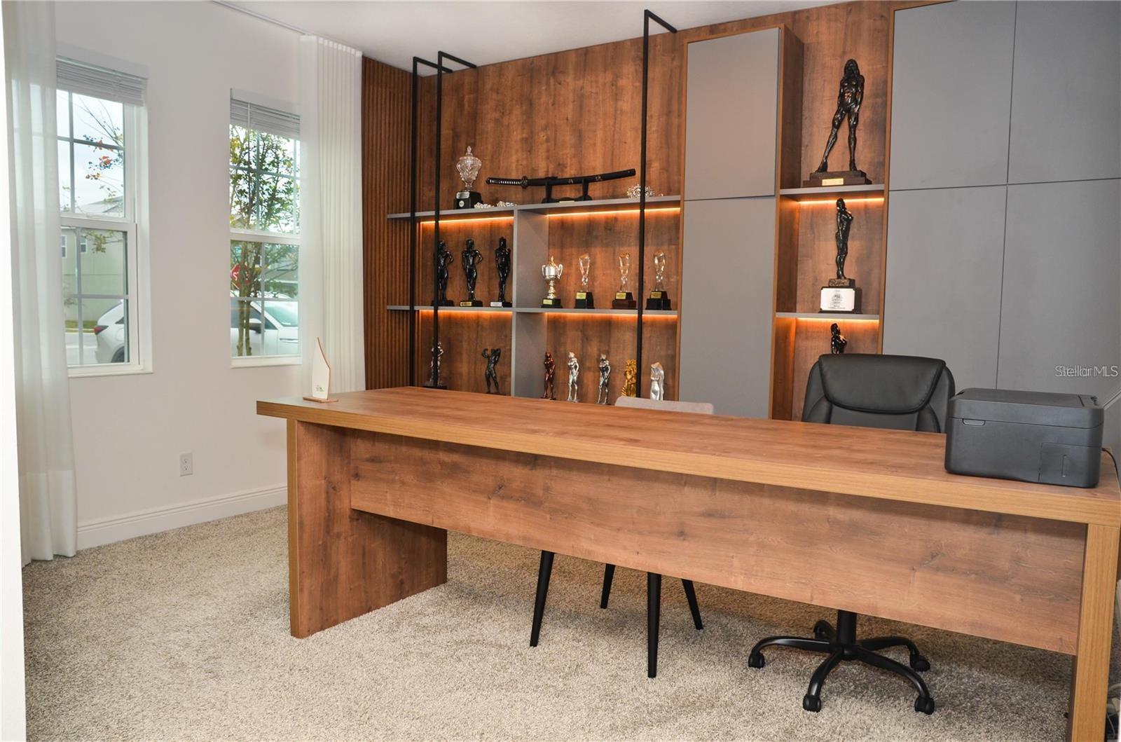 Image 13 of 65 For 5052 Center Court