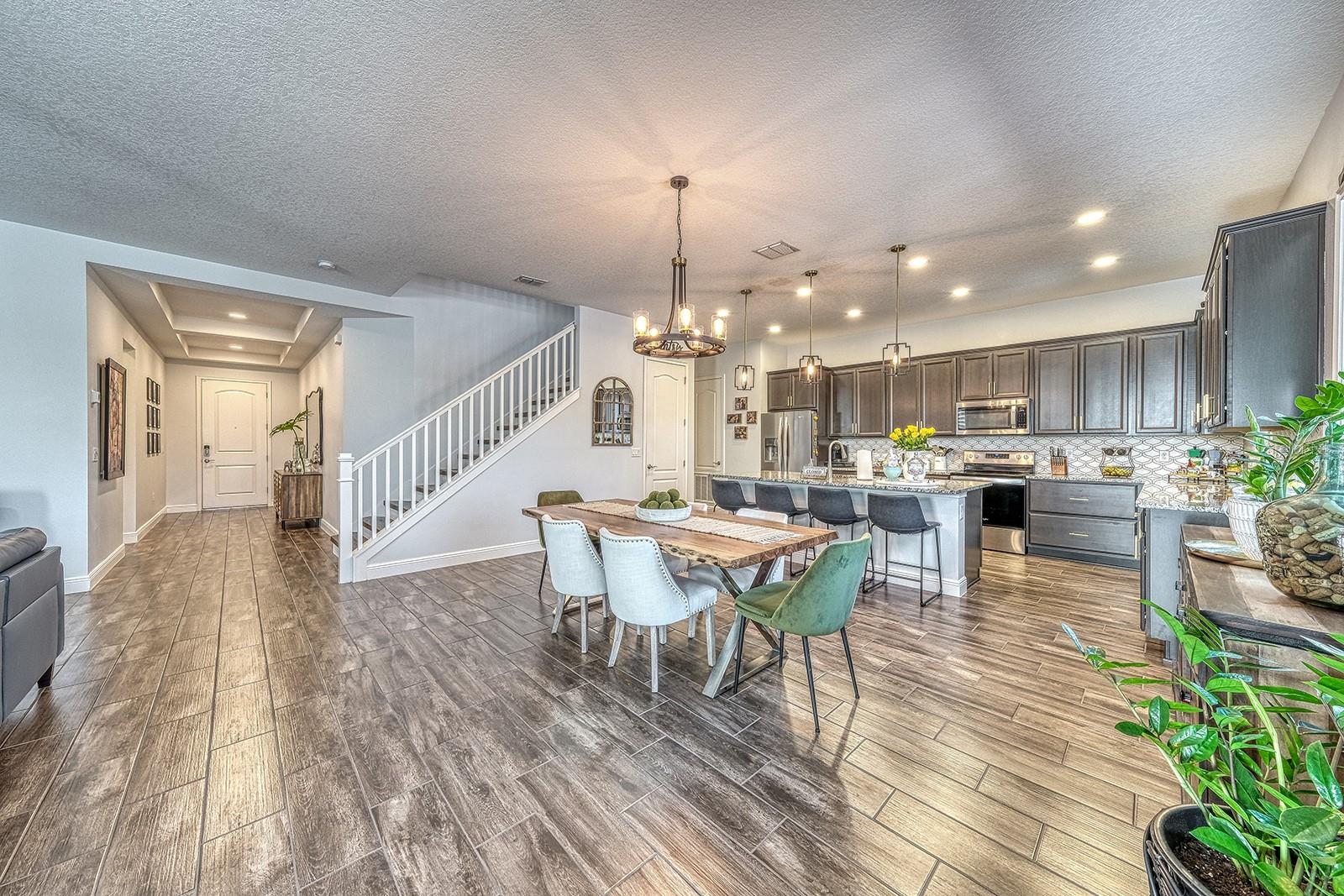 Image 11 of 43 For 14330 Alafaya Oak Bend