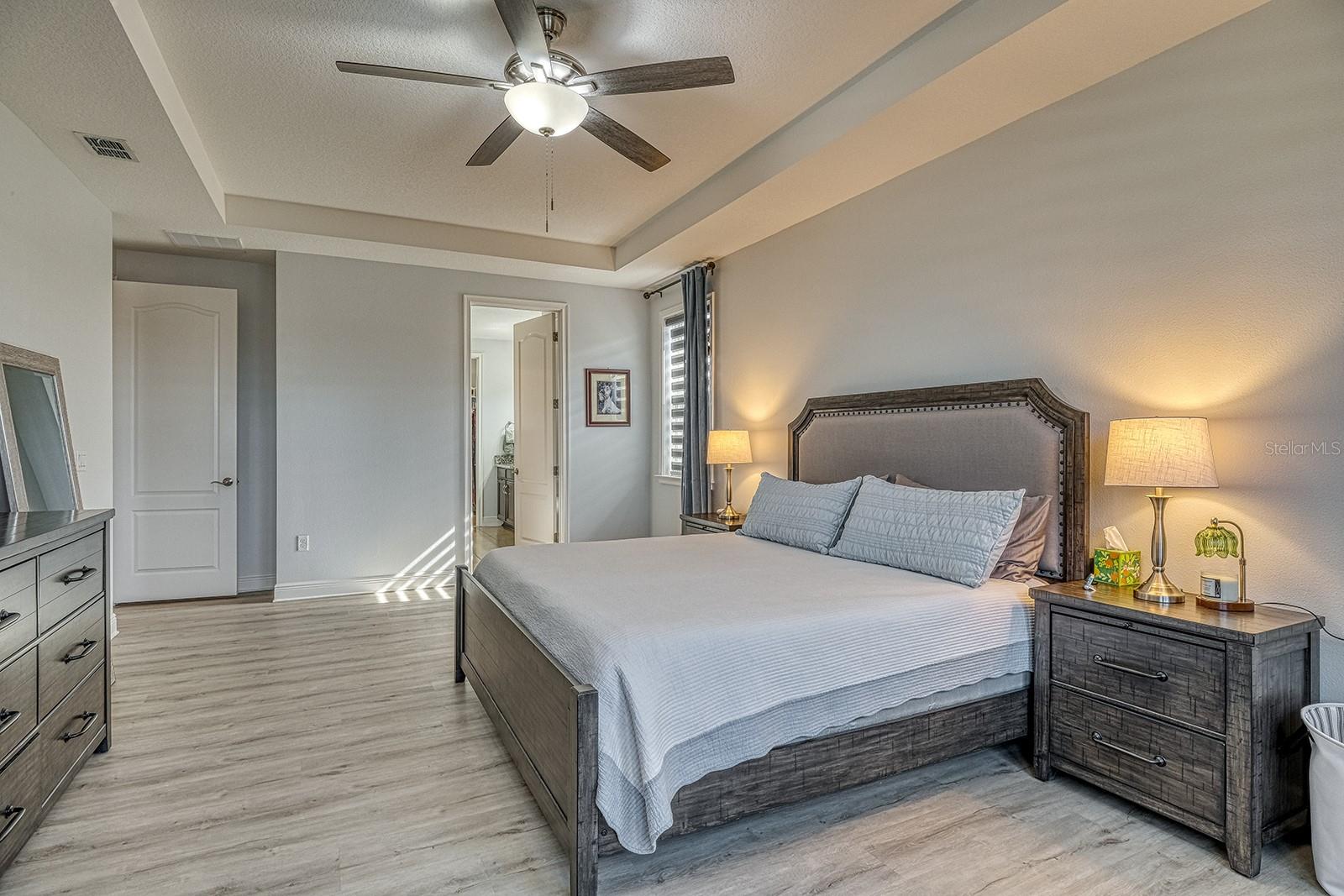 Image 15 of 43 For 14330 Alafaya Oak Bend