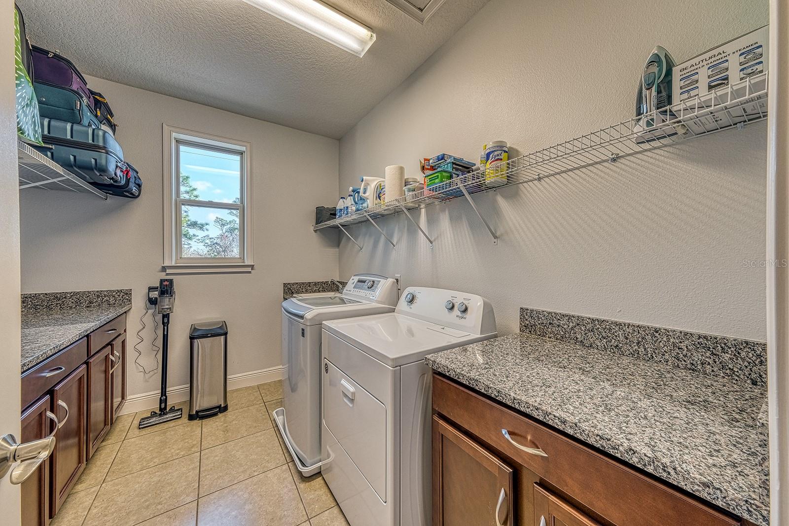 Image 28 of 43 For 14330 Alafaya Oak Bend