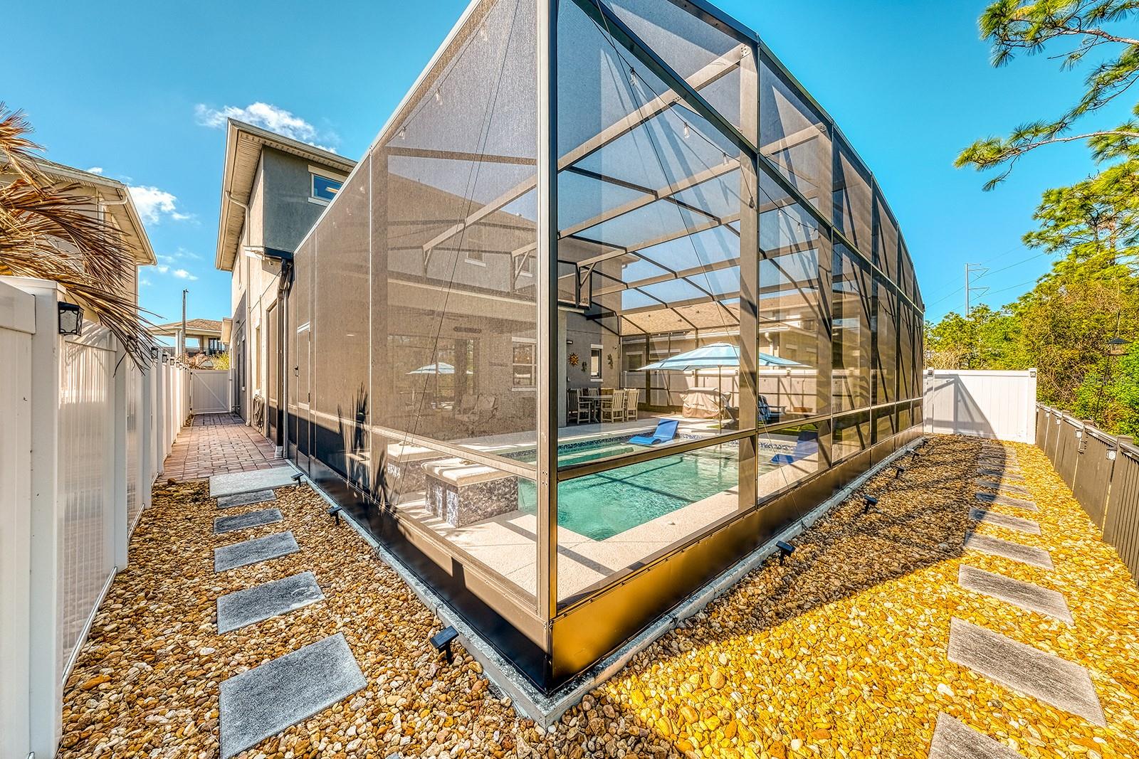 Image 32 of 43 For 14330 Alafaya Oak Bend