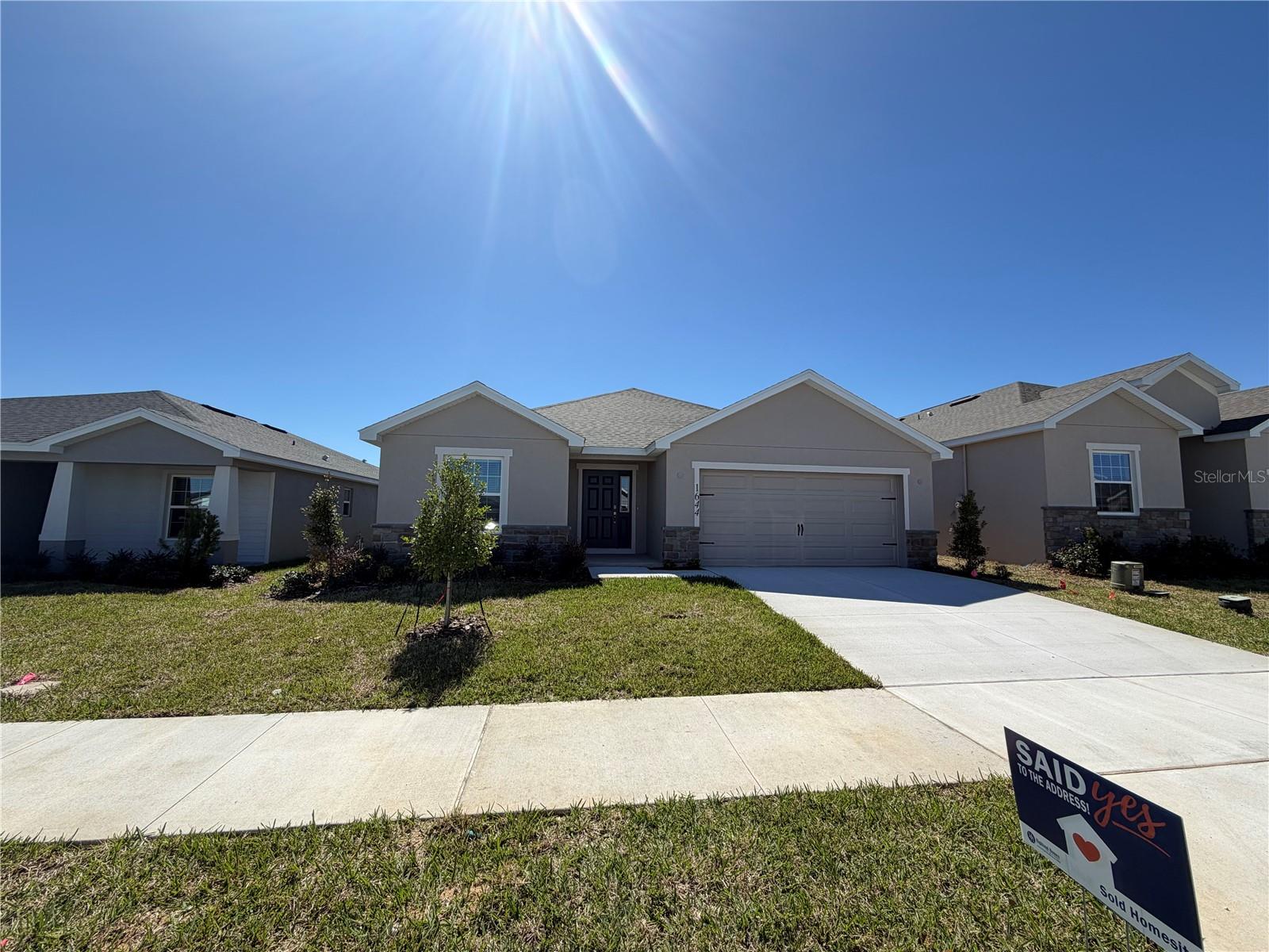 Listing photo id 1 for 1644 Astrid Road