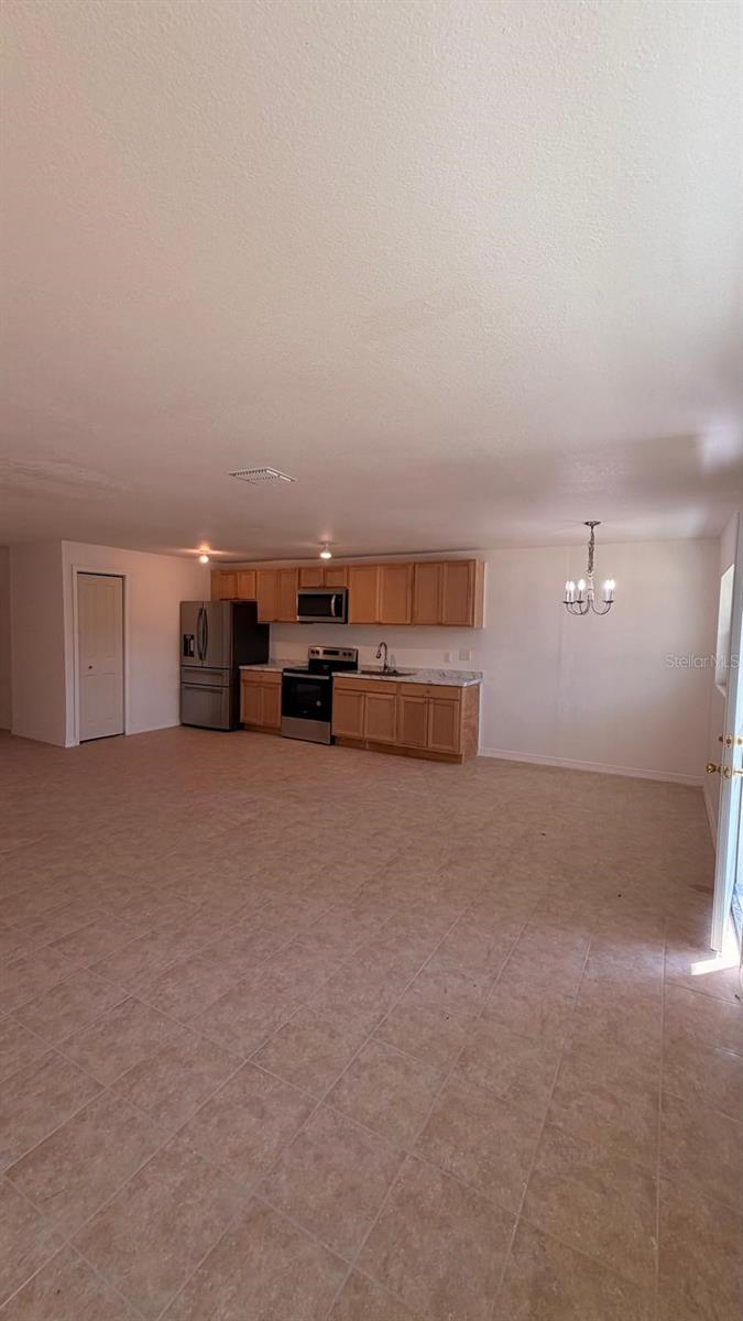 Image 16 of 17 For 301 Clark Street 2