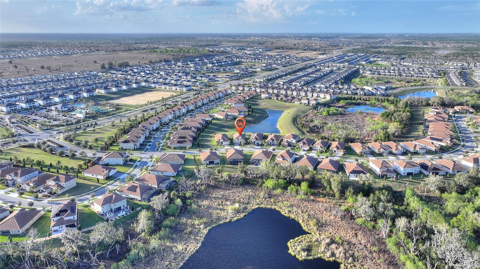 Image 40 of 61 For 8943 Fallen Oak Dr