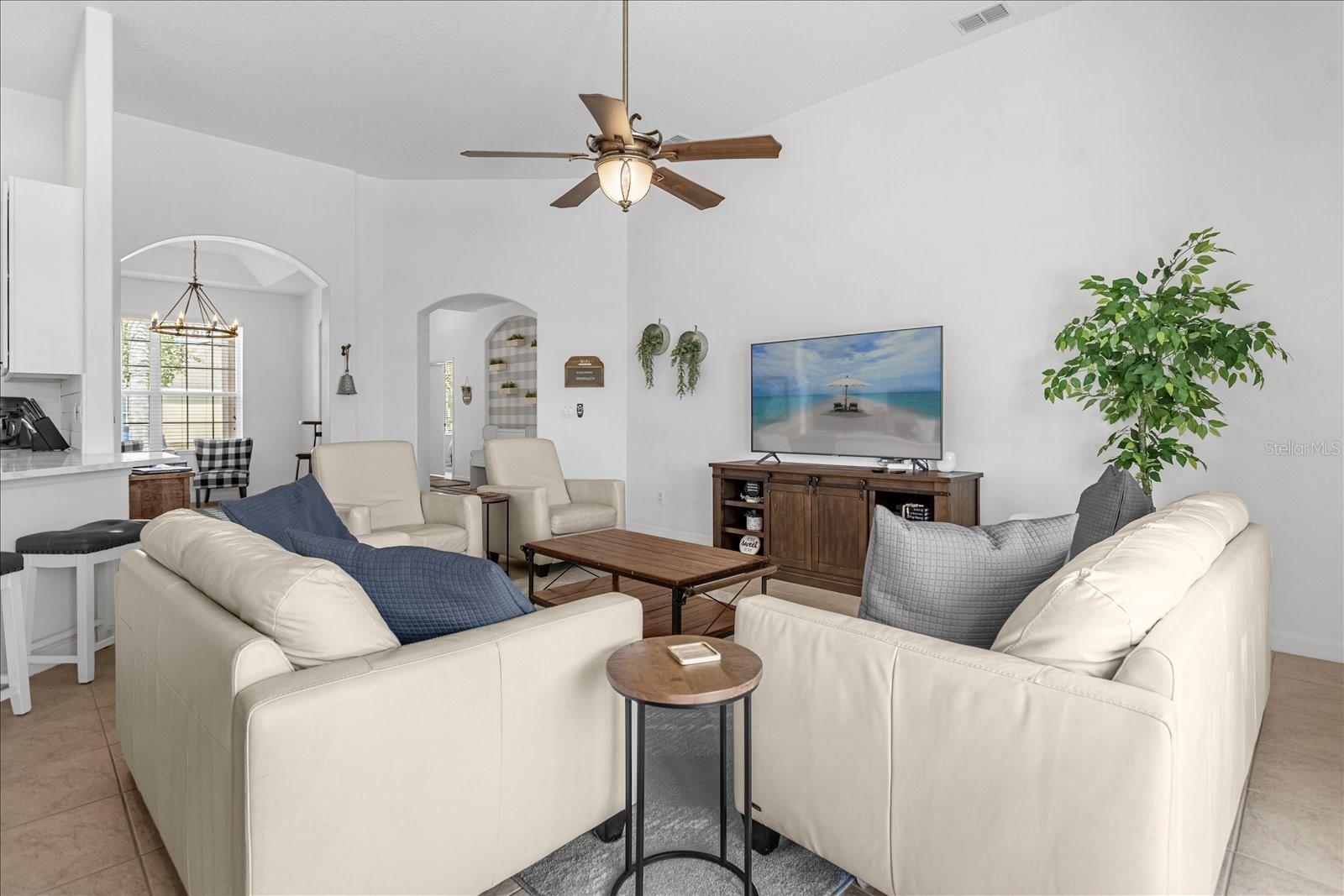 Image 11 of 53 For 308 Yellow Snapdragon Drive