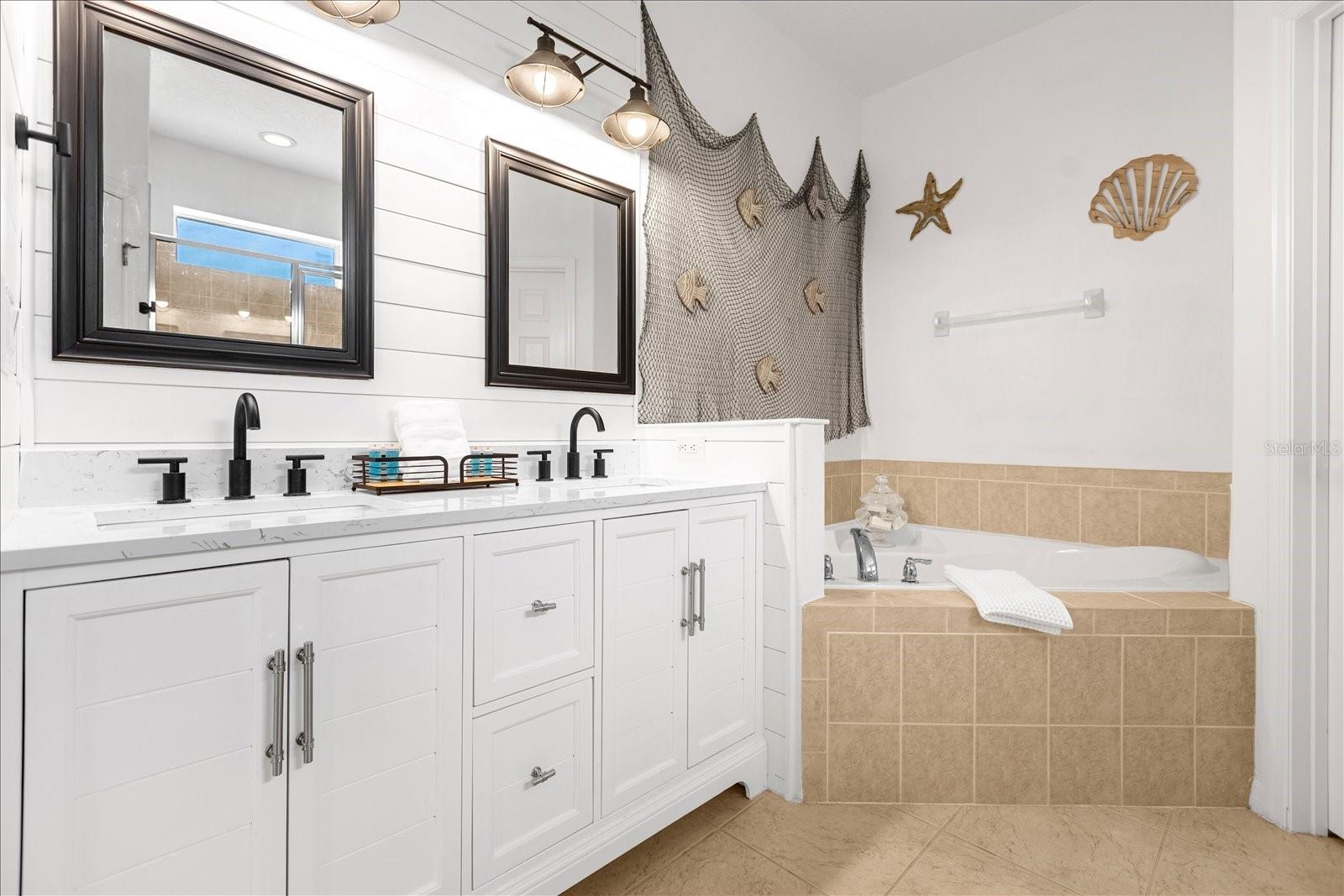 Image 34 of 53 For 308 Yellow Snapdragon Drive