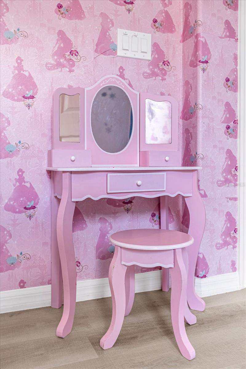 Image 39 of 53 For 308 Yellow Snapdragon Drive