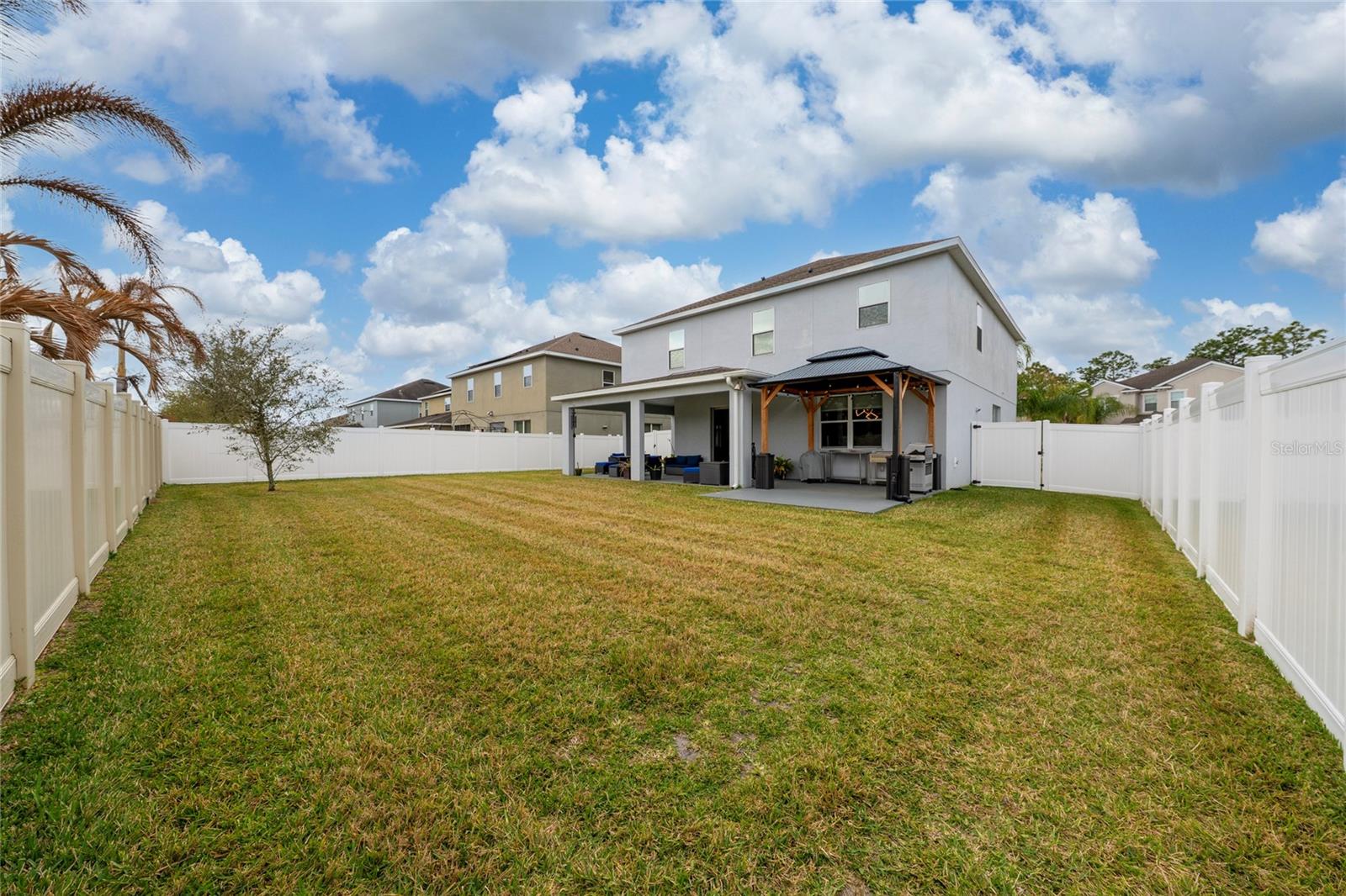 Image 35 of 100 For 14535 Caplock Drive