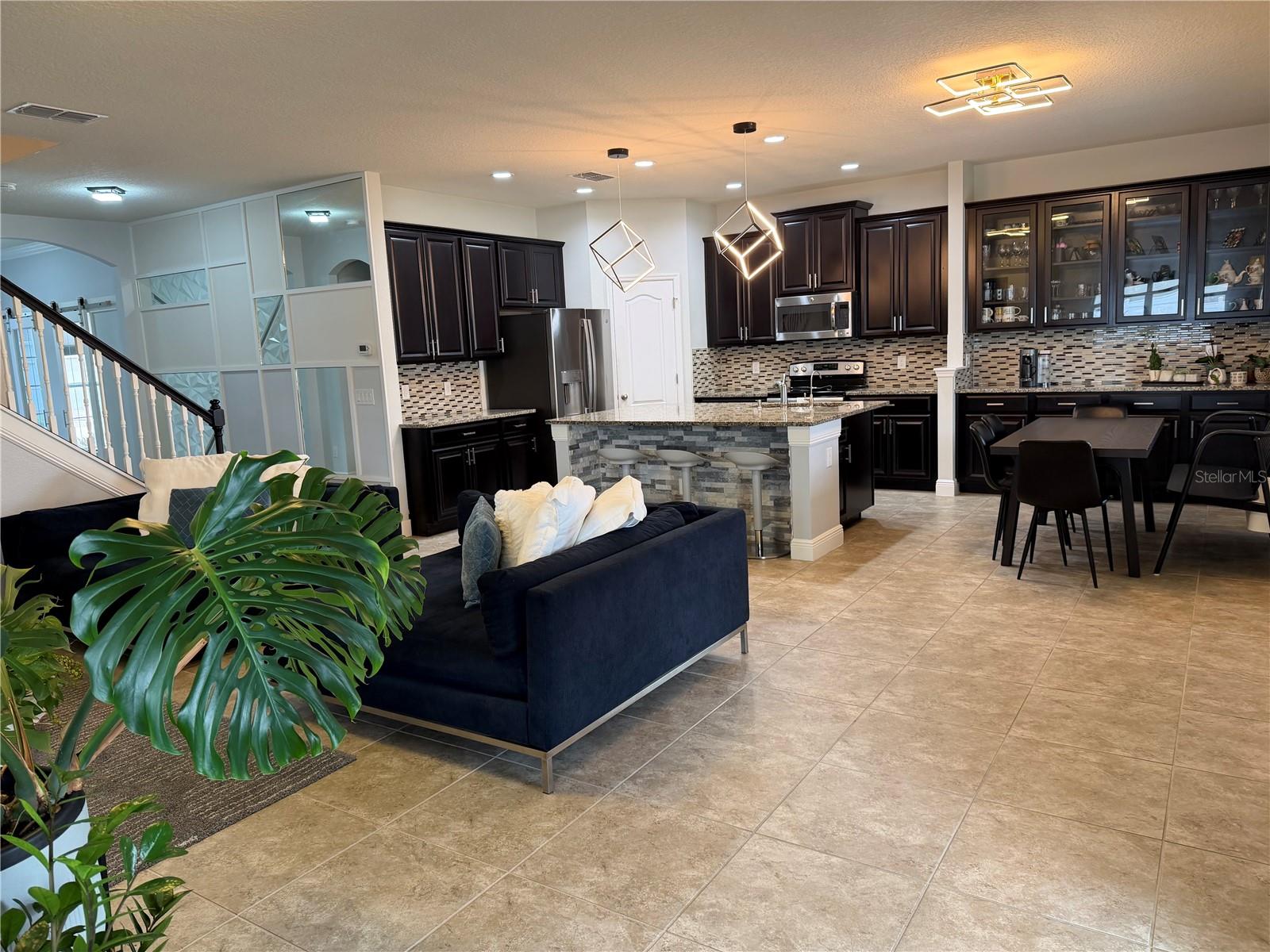 Image 44 of 100 For 14535 Caplock Drive