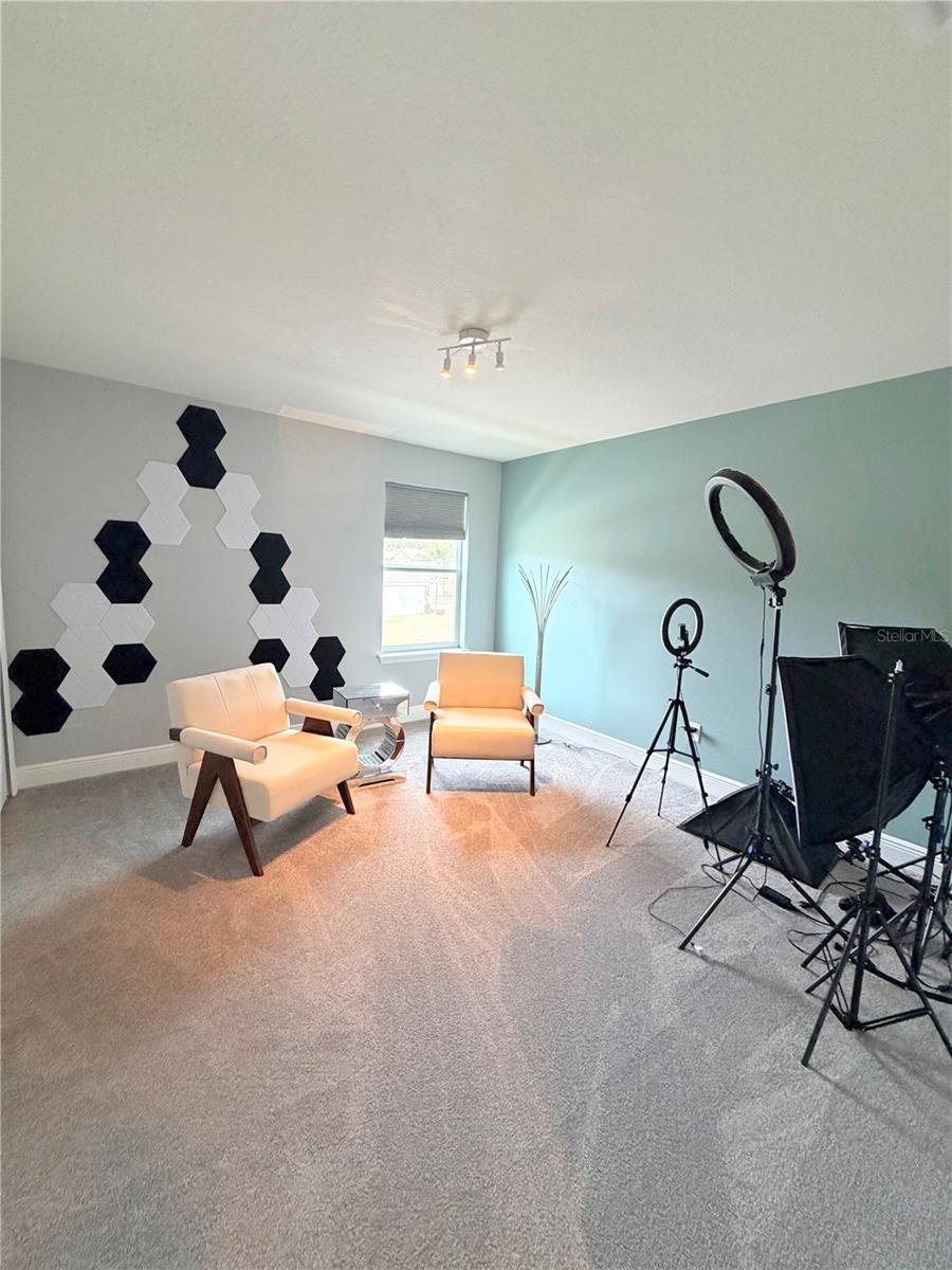 Image 47 of 100 For 14535 Caplock Drive