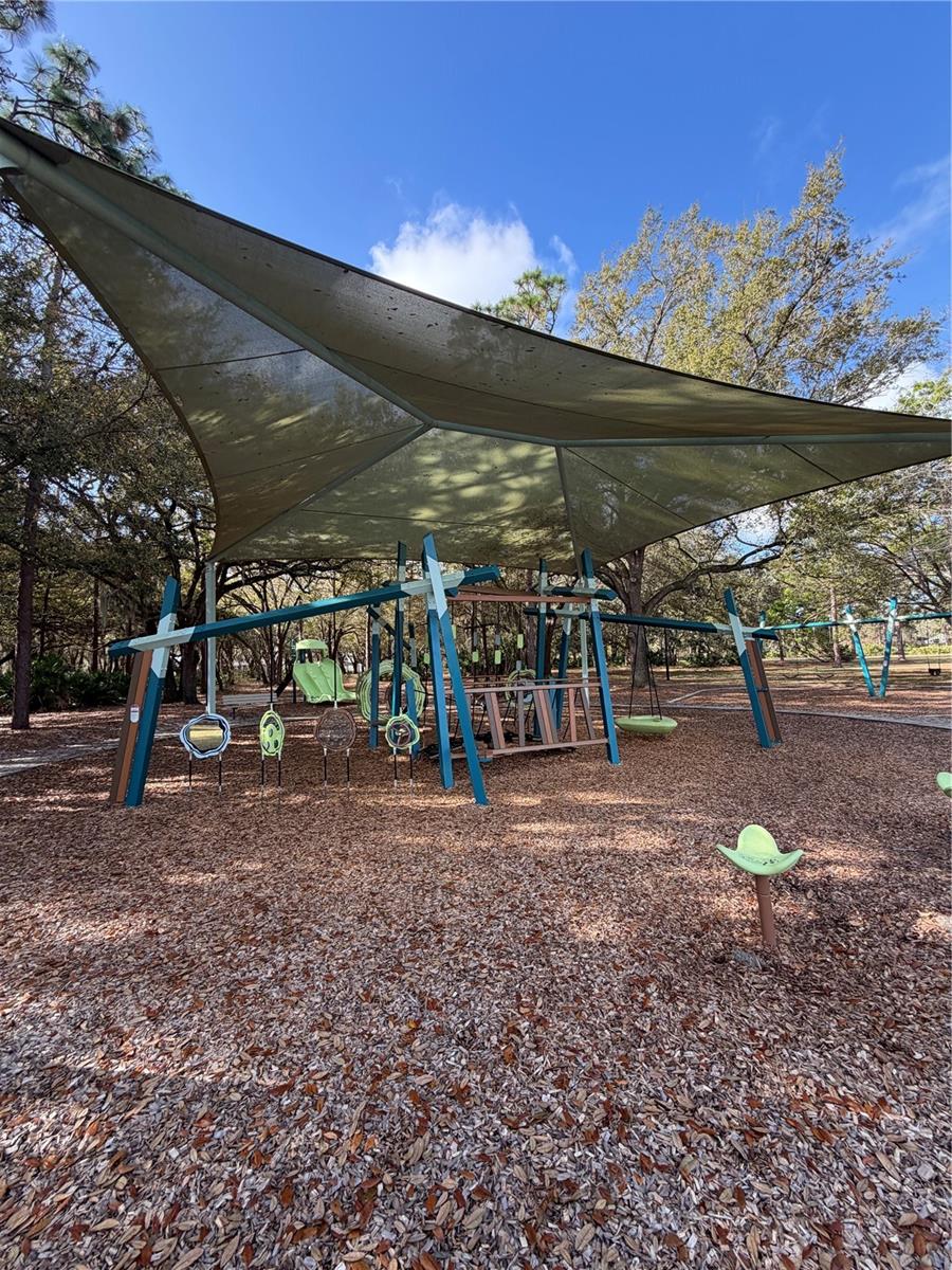 Image 54 of 100 For 14535 Caplock Drive