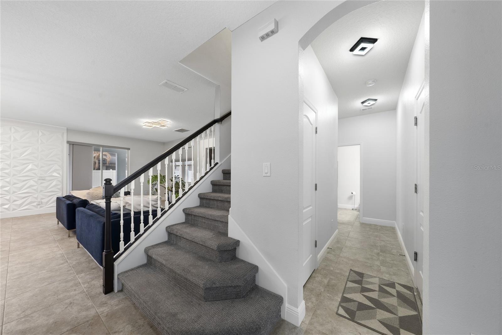 Image 6 of 100 For 14535 Caplock Drive