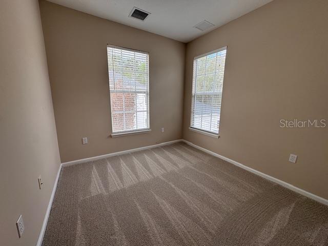 Image 20 of 31 For 916 Greenlawn Street