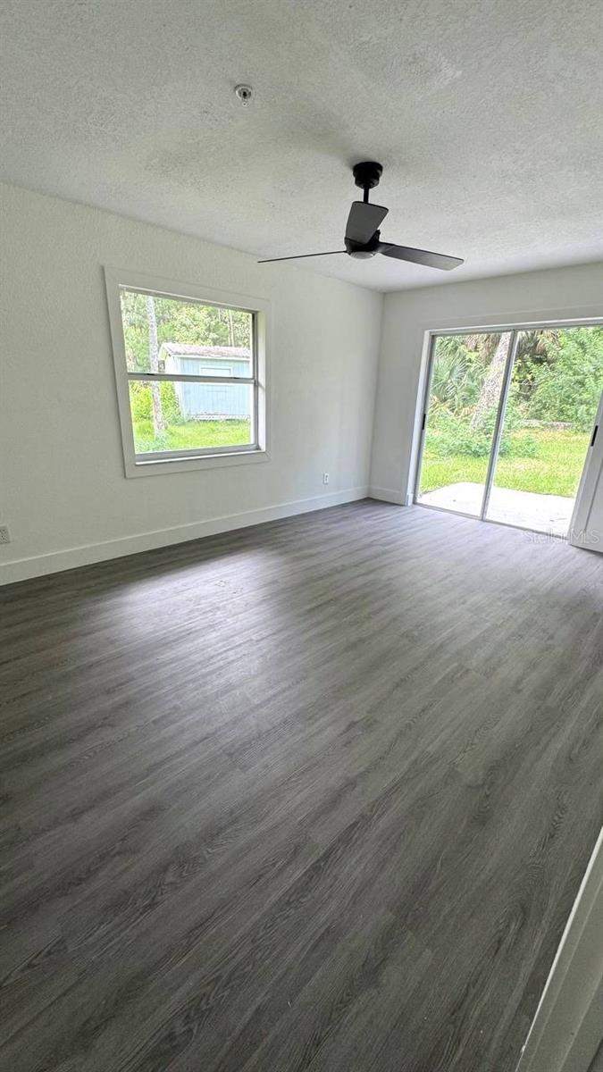 Image 32 of 68 For 385 Wild Orange Drive