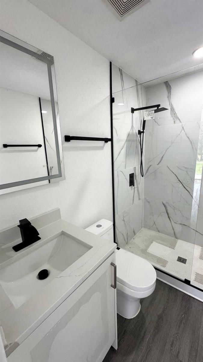 Image 34 of 68 For 385 Wild Orange Drive