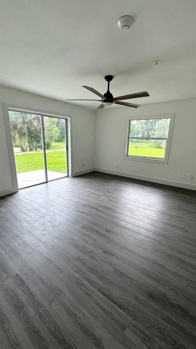 Image 36 of 68 For 385 Wild Orange Drive