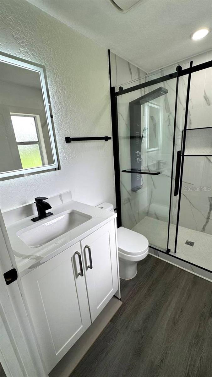 Image 37 of 68 For 385 Wild Orange Drive