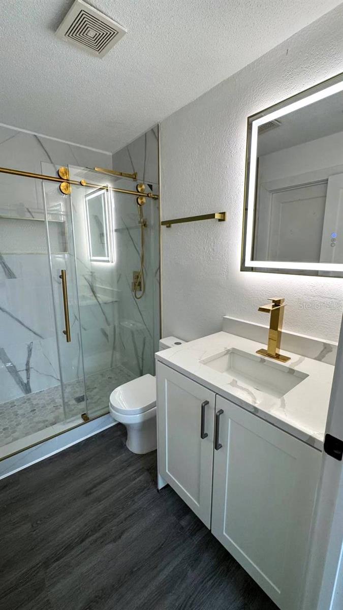 Image 9 of 68 For 385 Wild Orange Drive