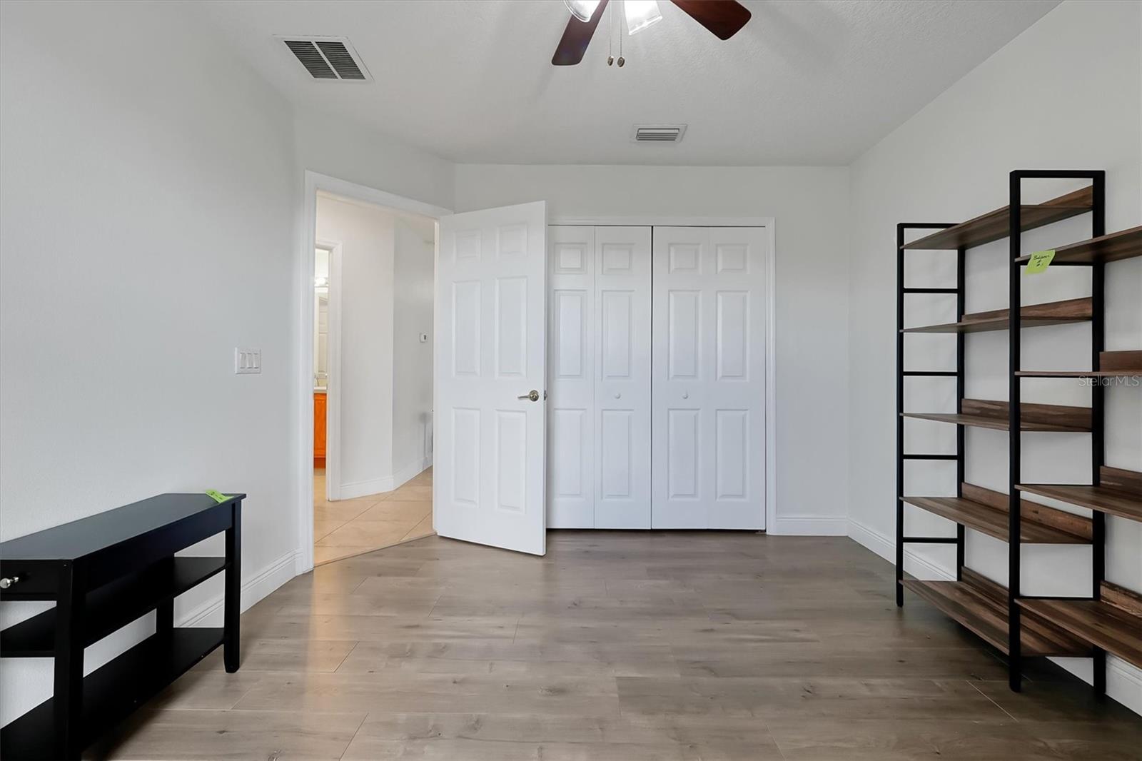 Image 28 of 44 For 4991 Alita Terrace