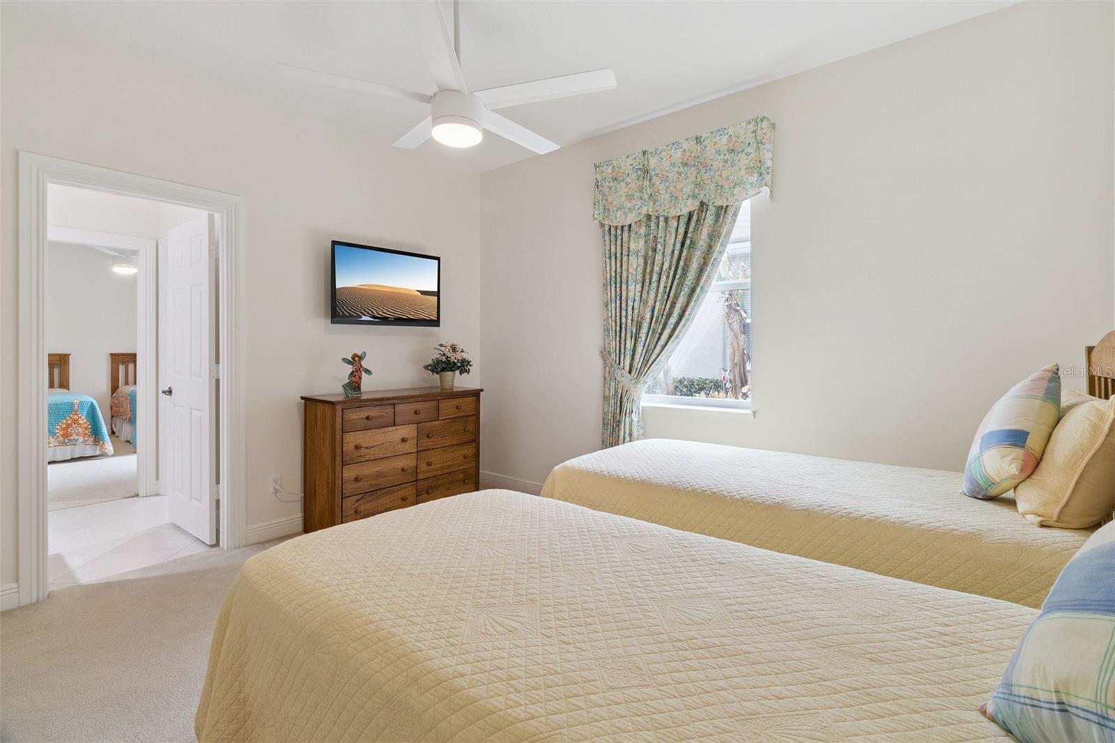 Image 25 of 48 For 129 Mystic Lane