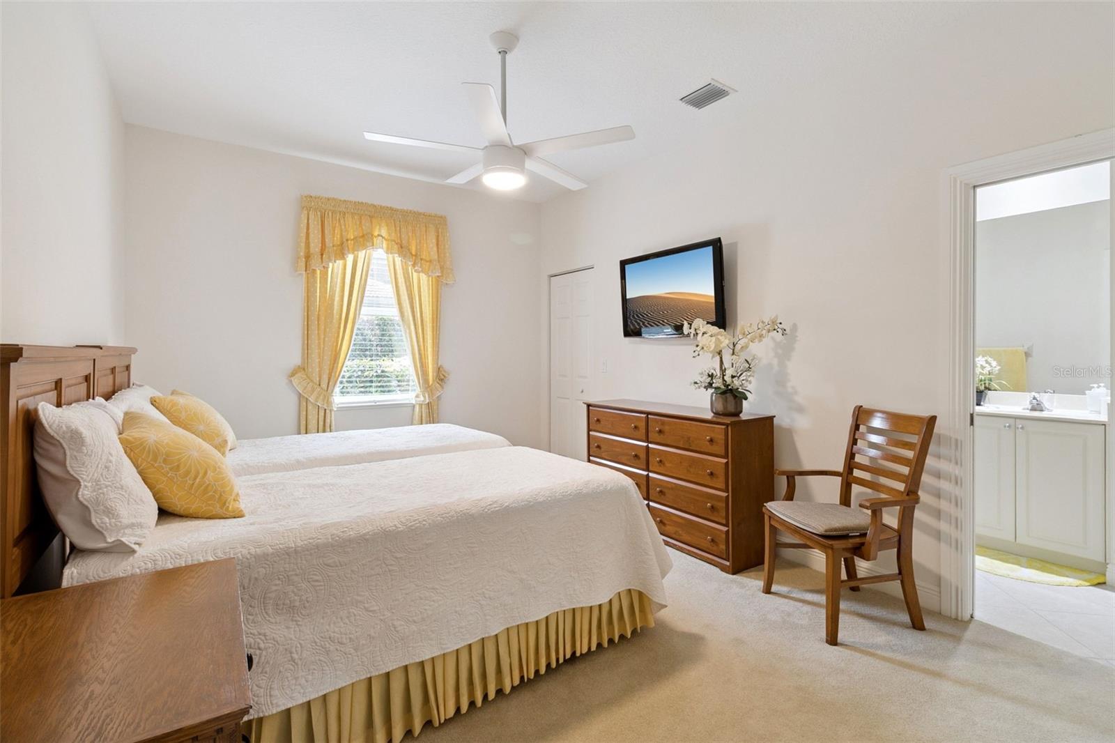 Image 28 of 48 For 129 Mystic Lane