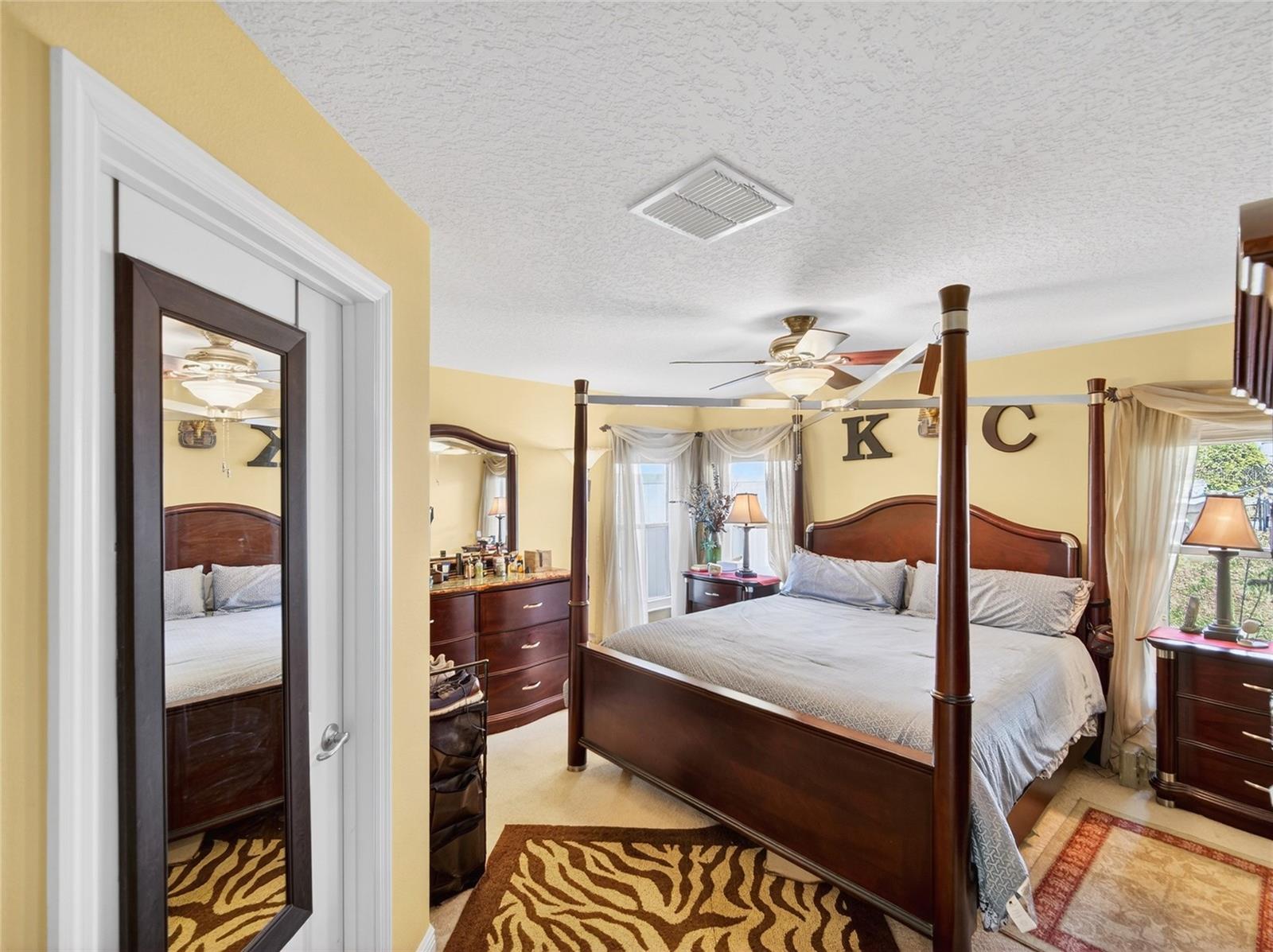 Image 16 of 39 For 233 Bacopa Pass