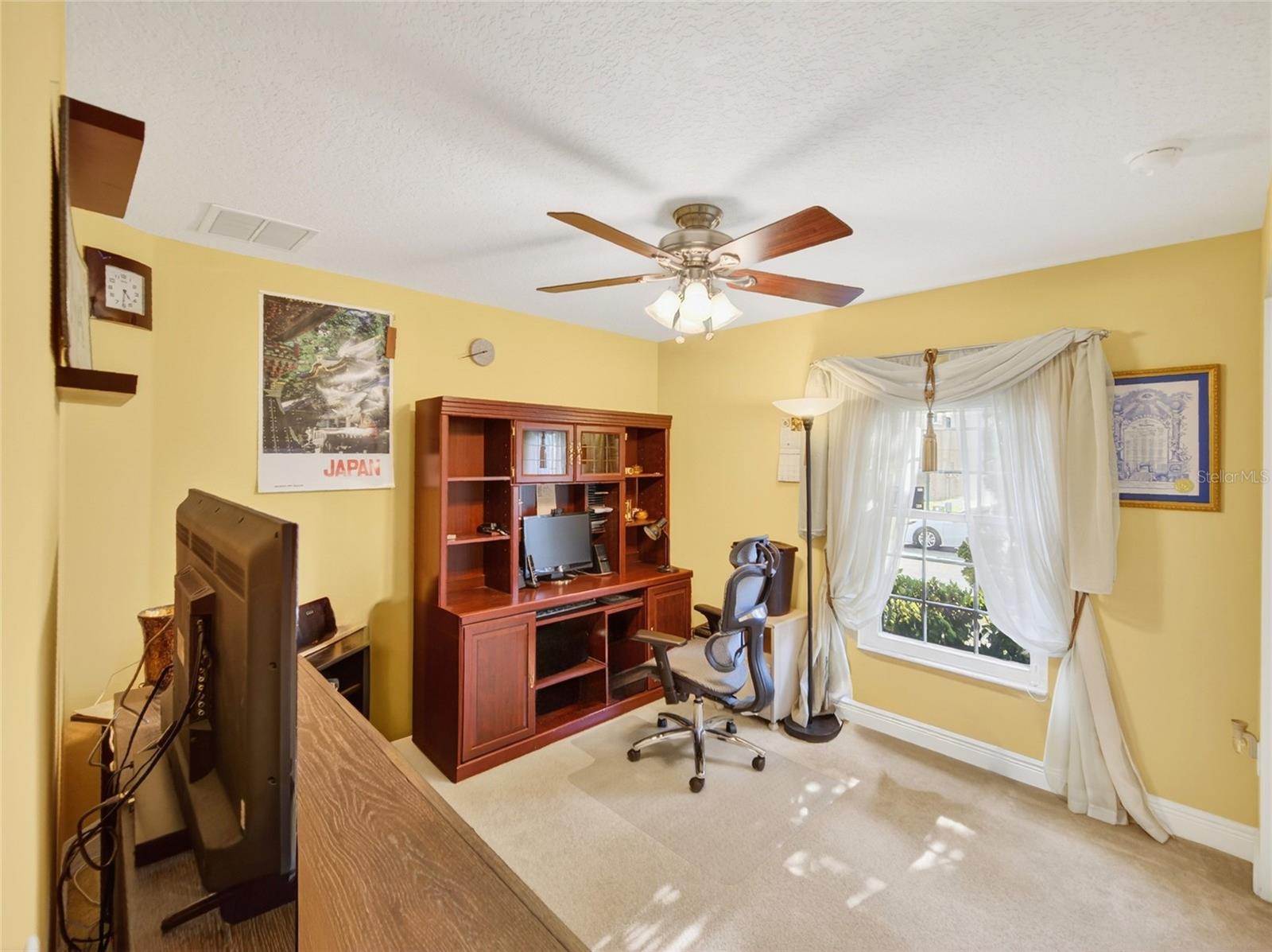 Image 19 of 39 For 233 Bacopa Pass