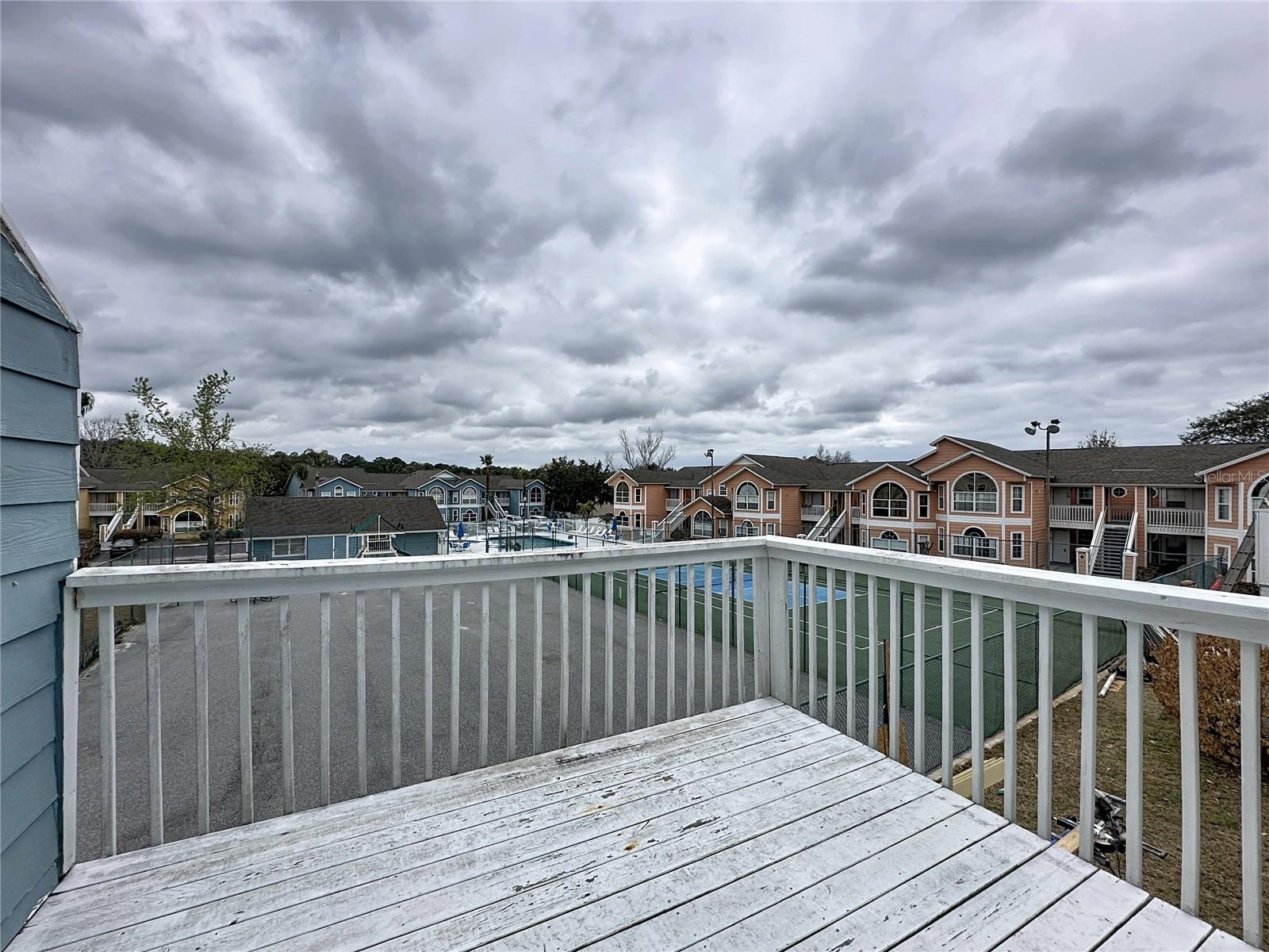 Image 32 of 36 For 8716 Rain Forest Place D