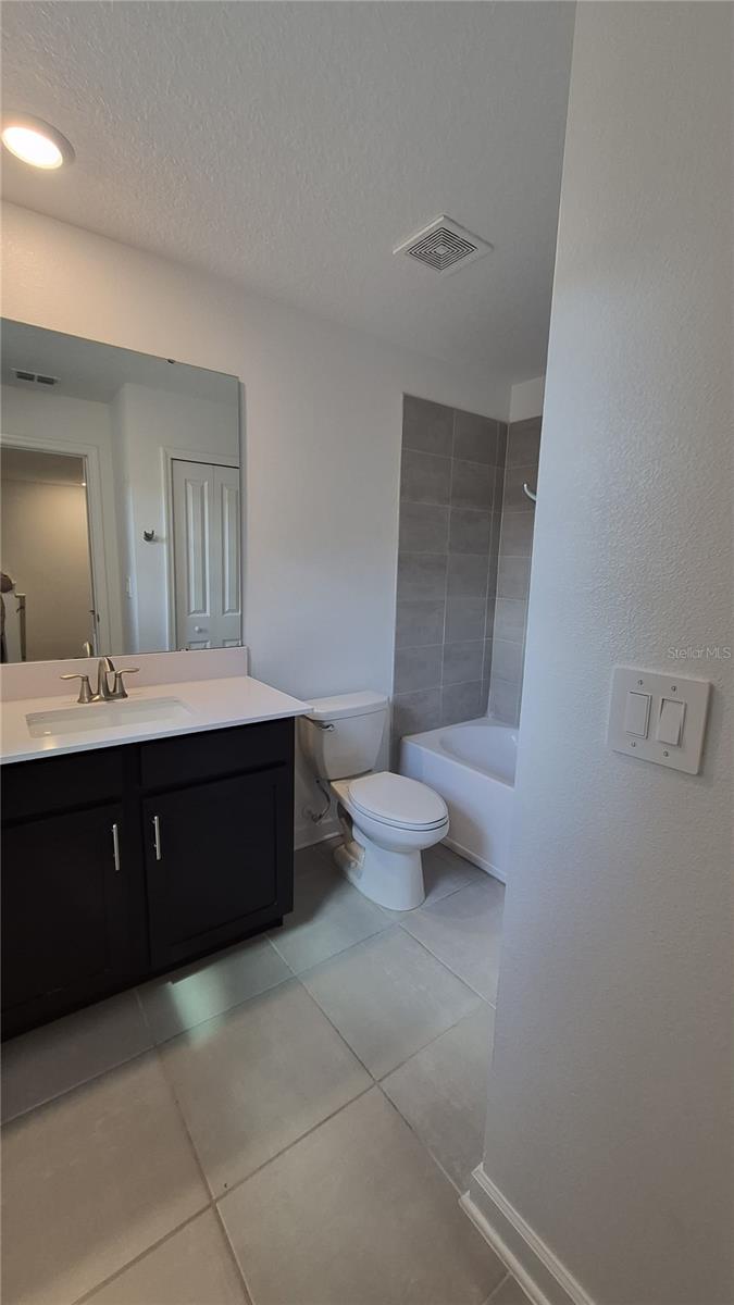 Image 20 of 22 For 11751 Boldface Drive