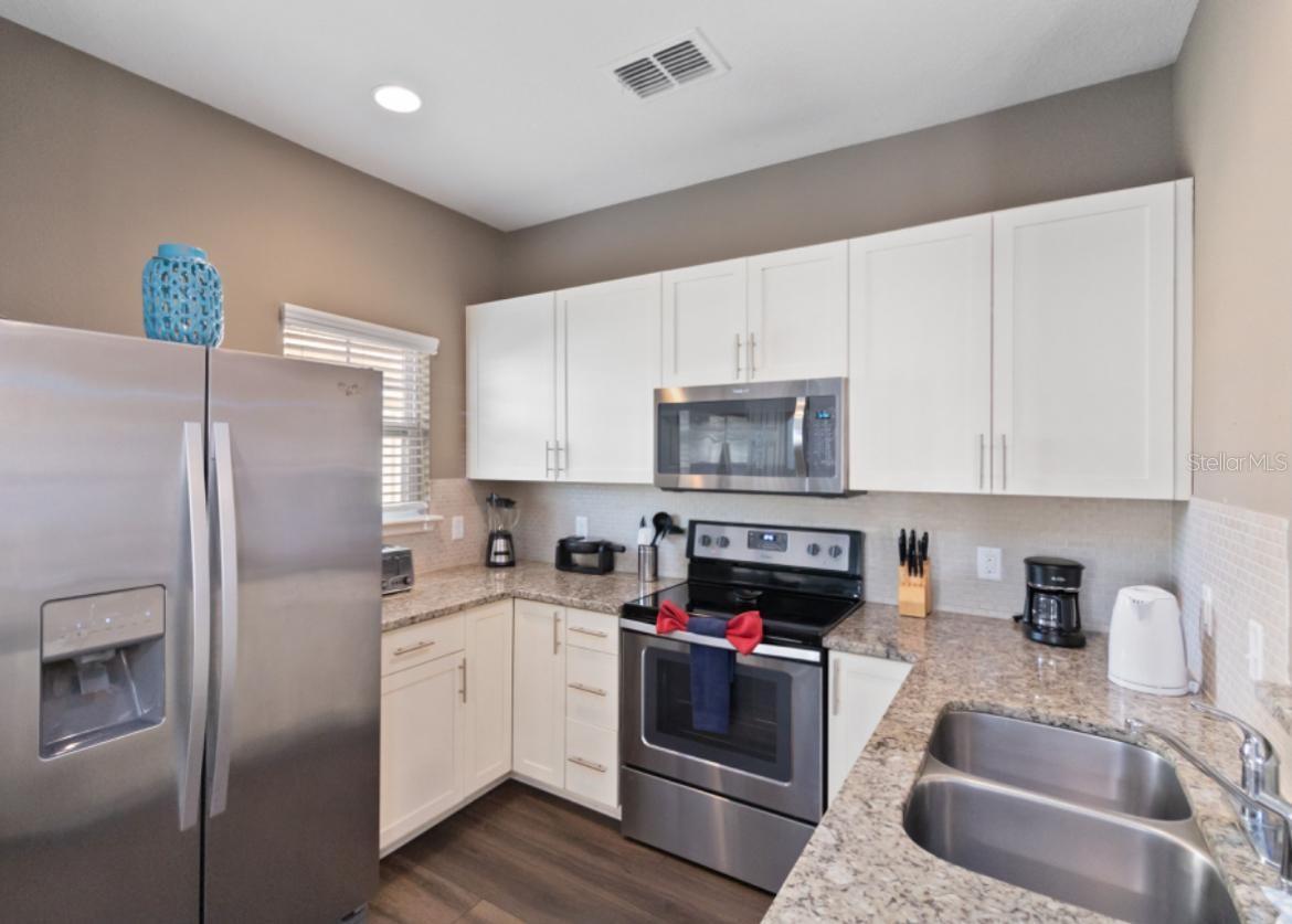 Image 6 of 31 For 3207 Gold Lane