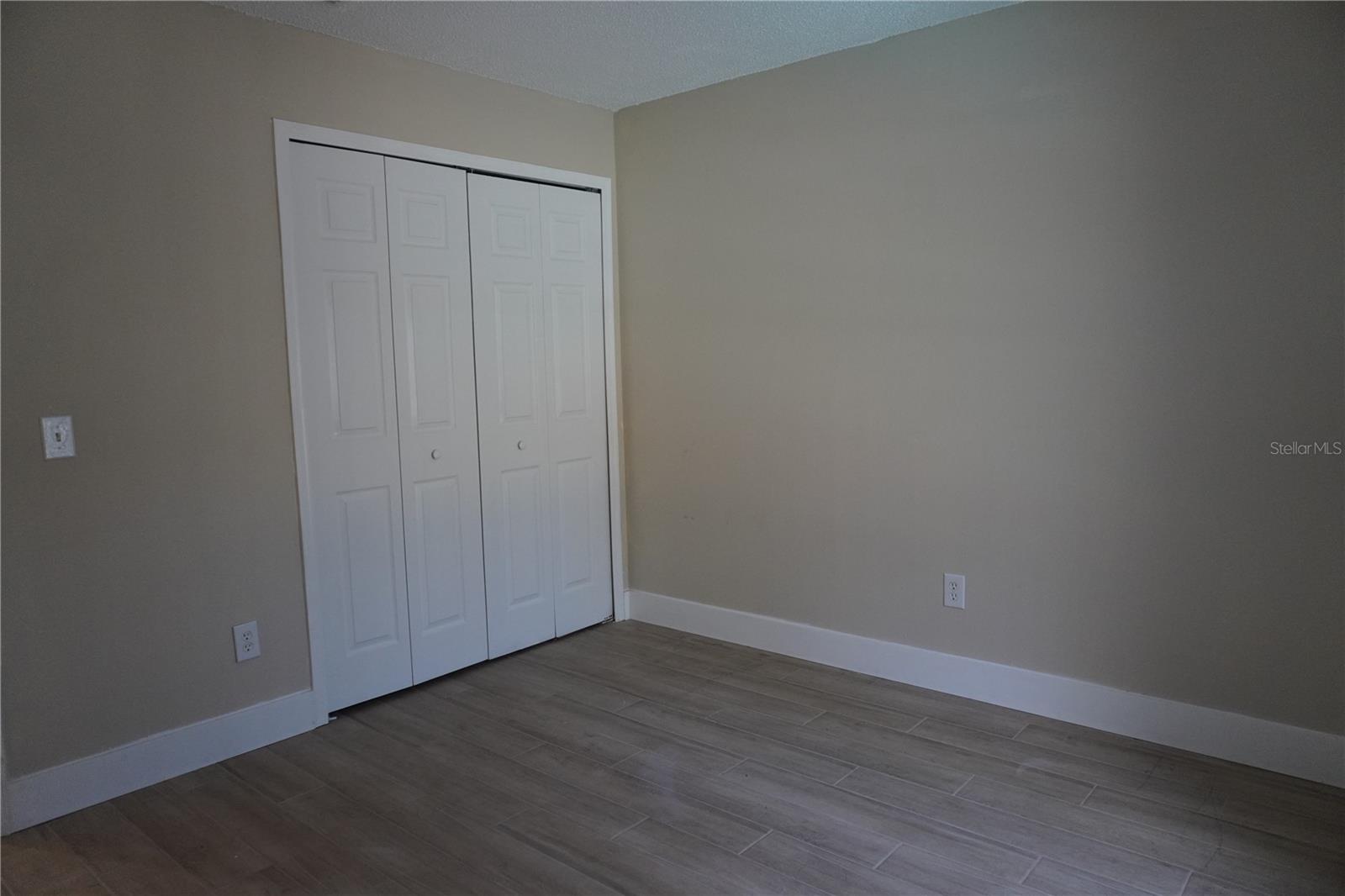 Image 16 of 26 For 740 Pine Cone Drive