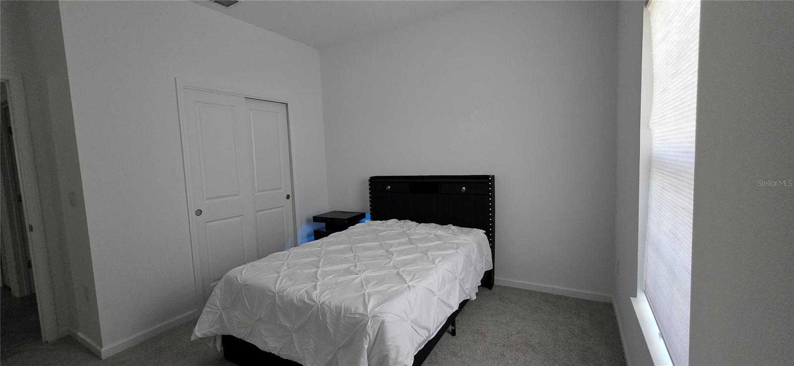 Image 11 of 27 For 299 Bottle Brush Drive