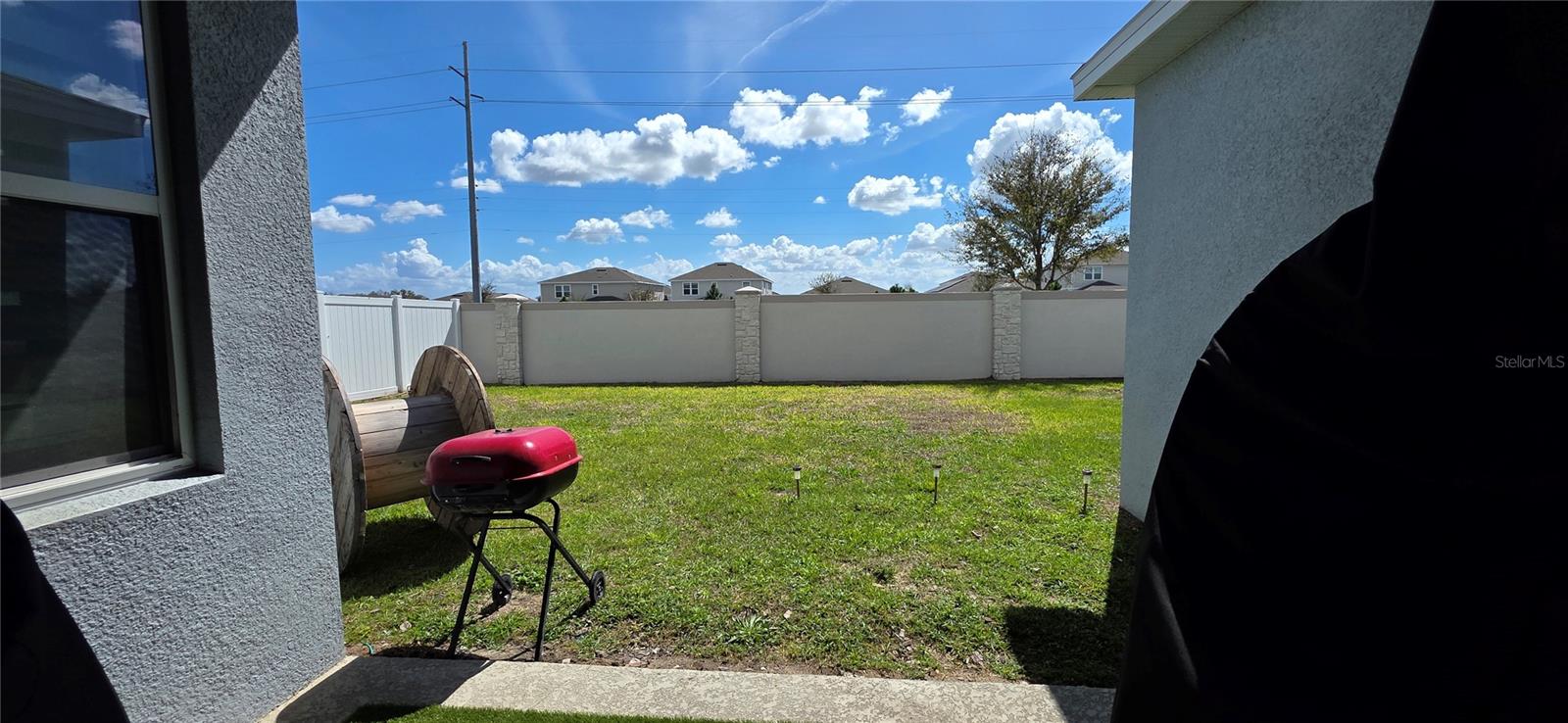 Image 25 of 27 For 299 Bottle Brush Drive