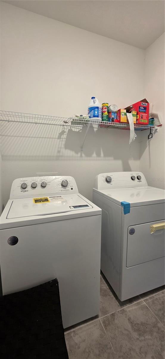 Image 9 of 27 For 299 Bottle Brush Drive