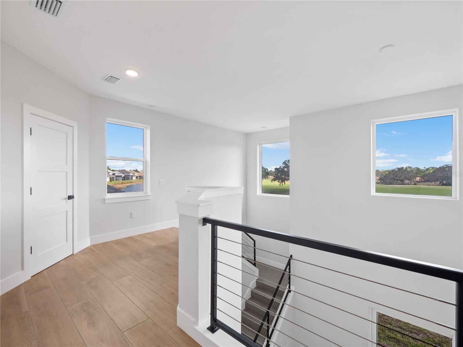 Image 32 of 43 For 239 Hampton Loop