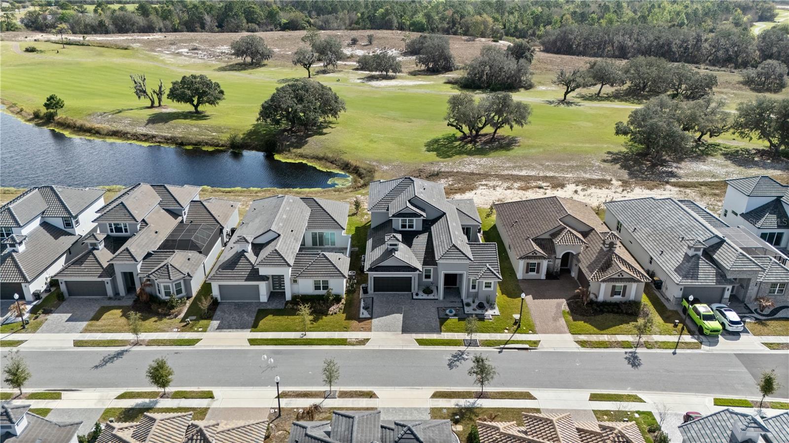 Image 43 of 43 For 239 Hampton Loop