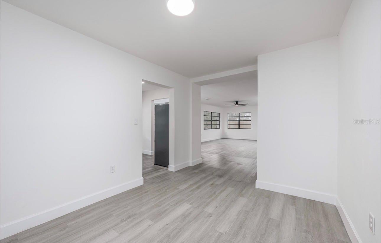 Image 11 of 31 For 1709 Lake Lorine Drive