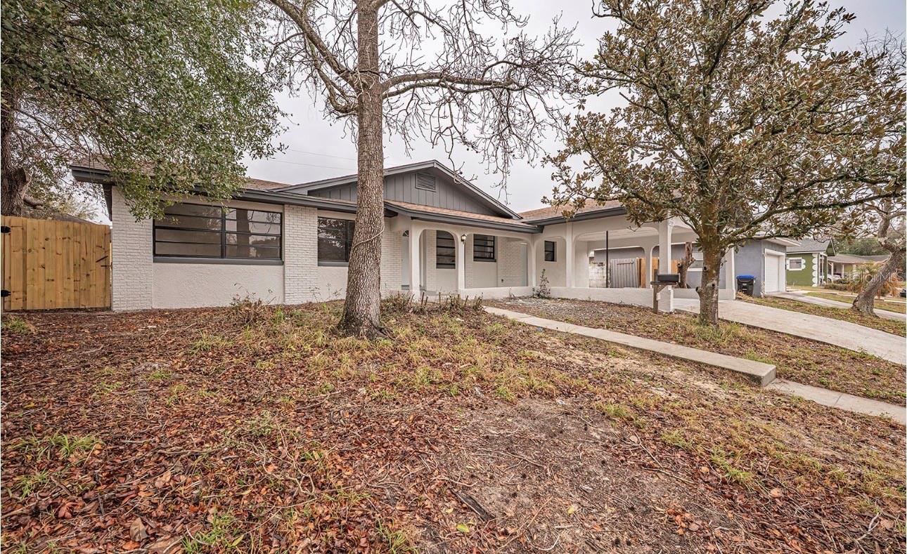 Image 3 of 31 For 1709 Lake Lorine Drive