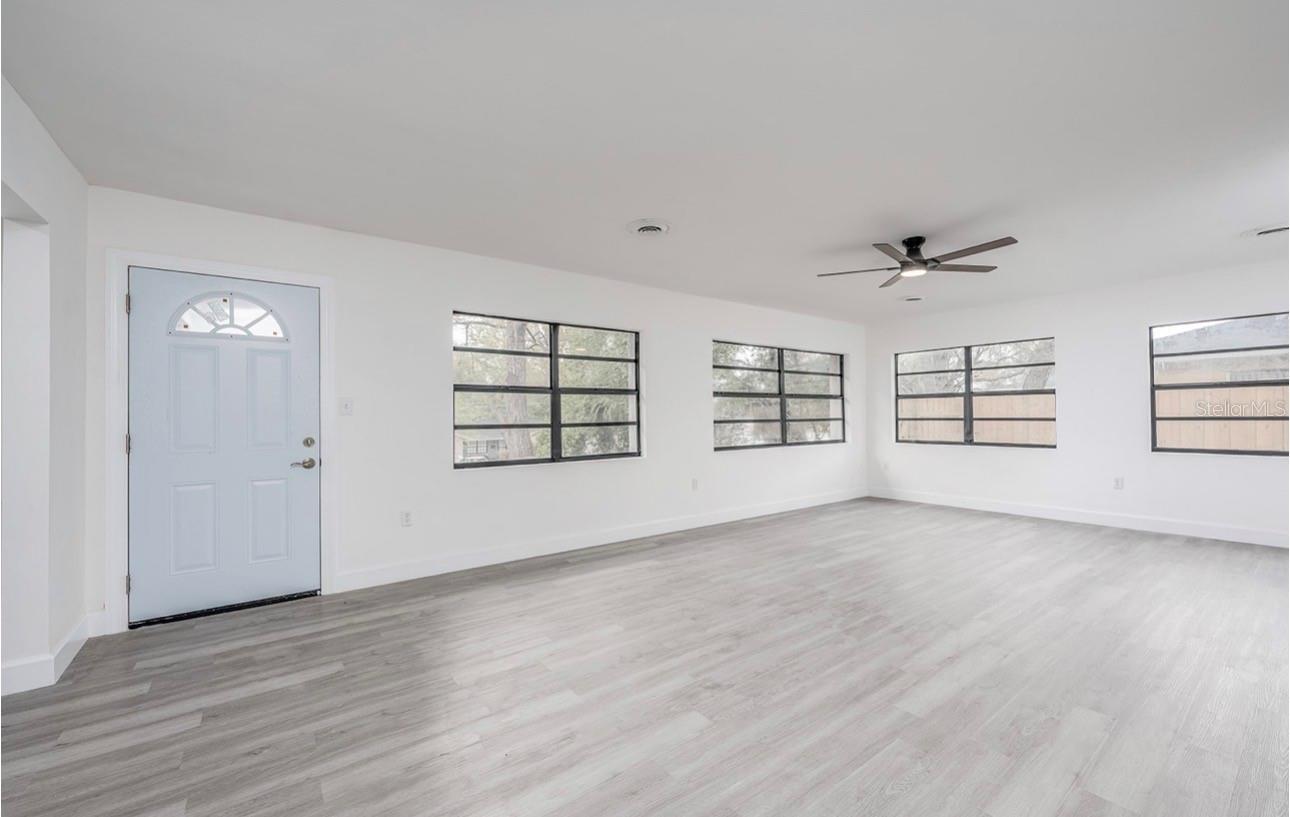 Image 7 of 31 For 1709 Lake Lorine Drive