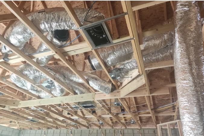 Image 3 of 9 For 2640 Oak Avenue